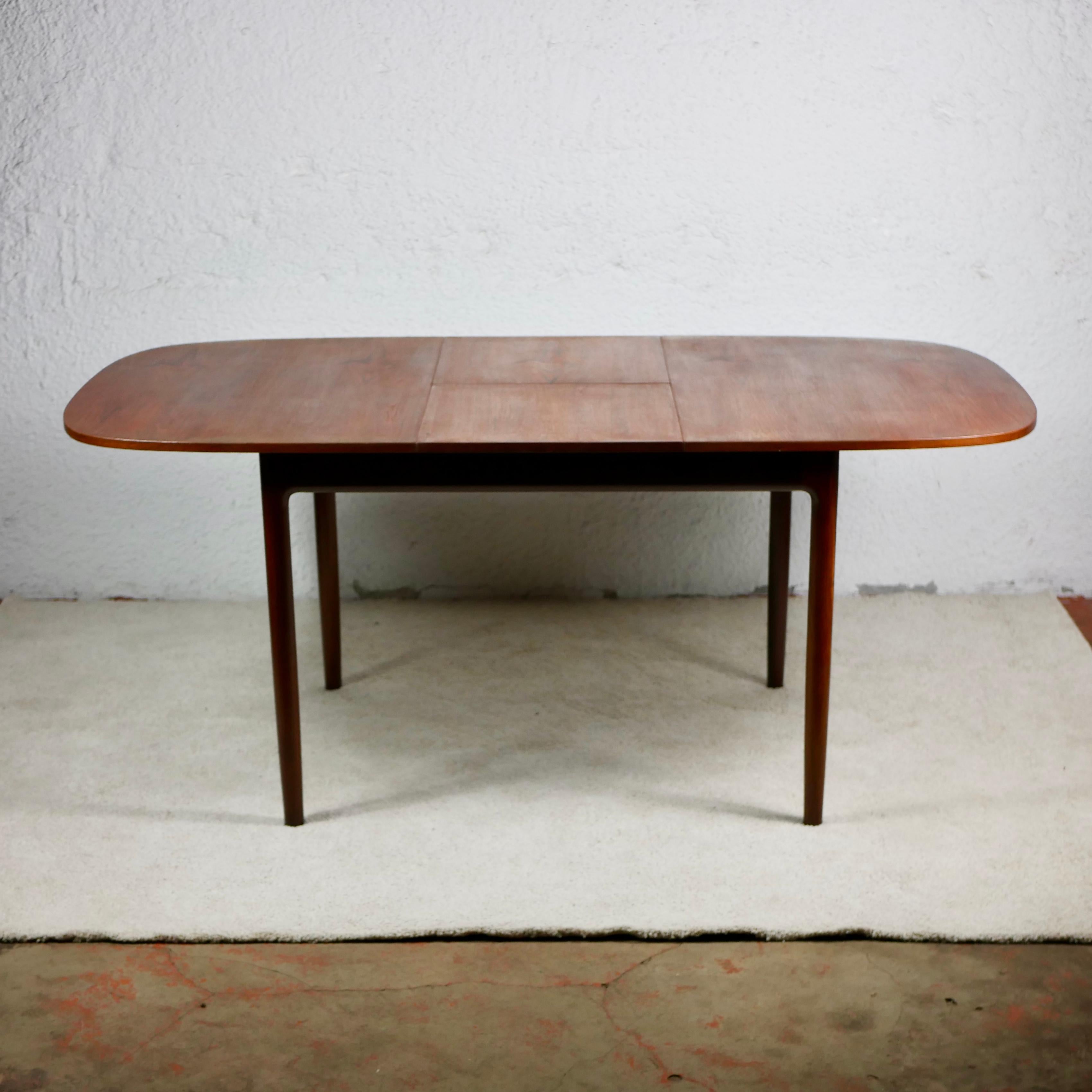 Mid-20th Century Expandable teak dining table by Ib Kofod Larsen for G-plan, 1960s