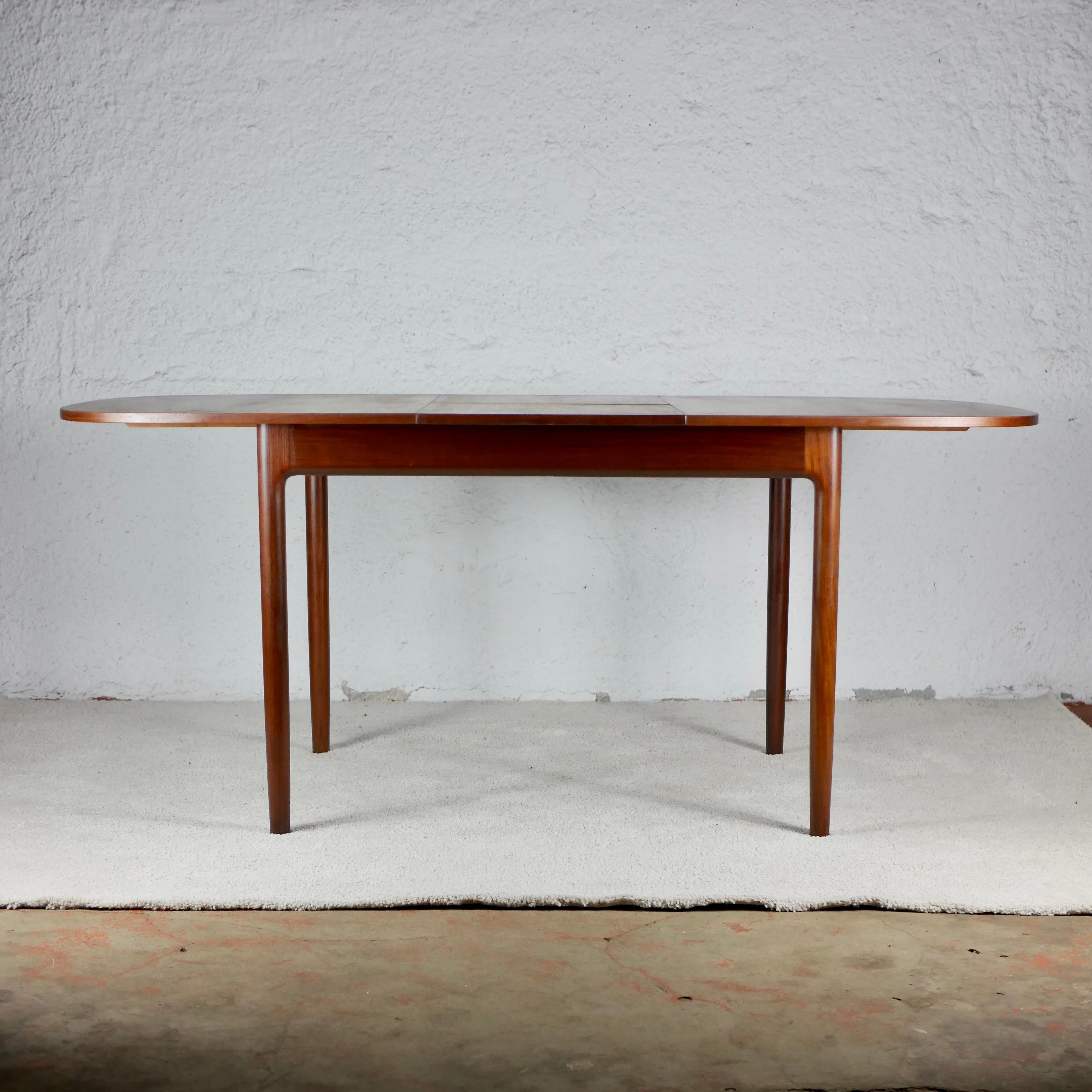 Teak Expandable teak dining table by Ib Kofod Larsen for G-plan, 1960s
