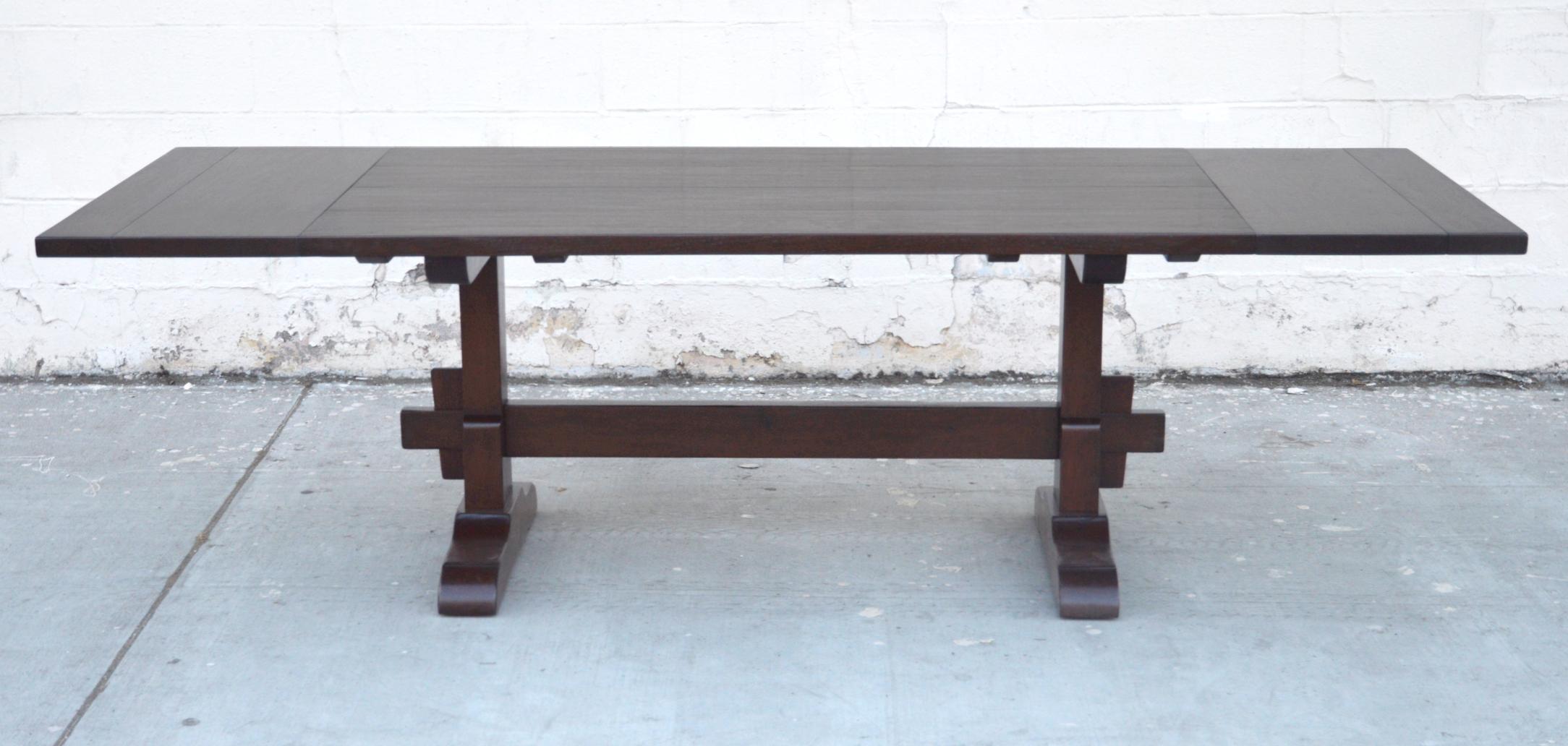 Evy Trestle Table, Built to Order by Petersen Antiques (expandable) In New Condition For Sale In Los Angeles, CA