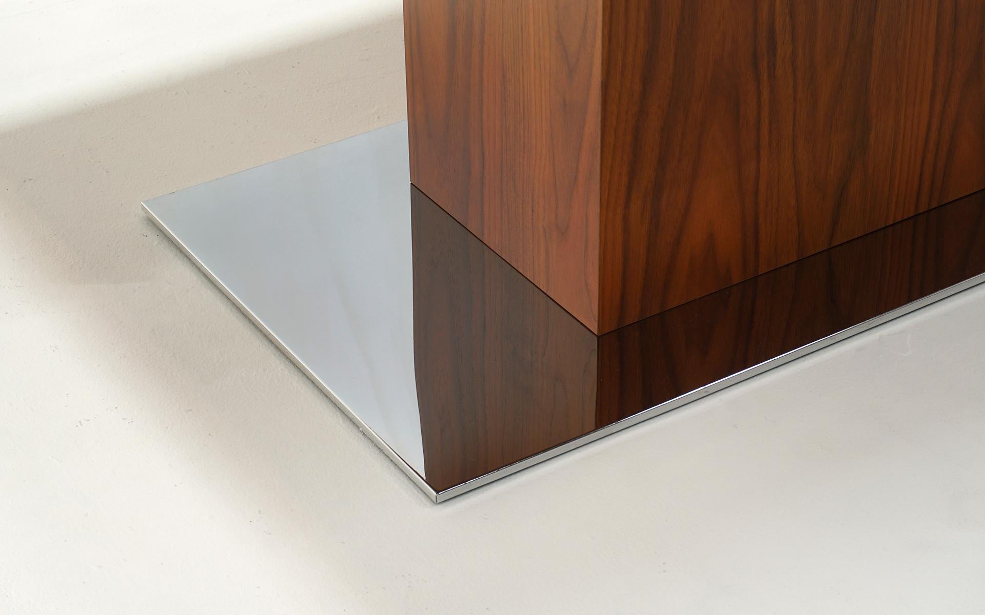 Contemporary Expandable Walnut and Chrome Dining Table by Calligaris, Italy.  See video!