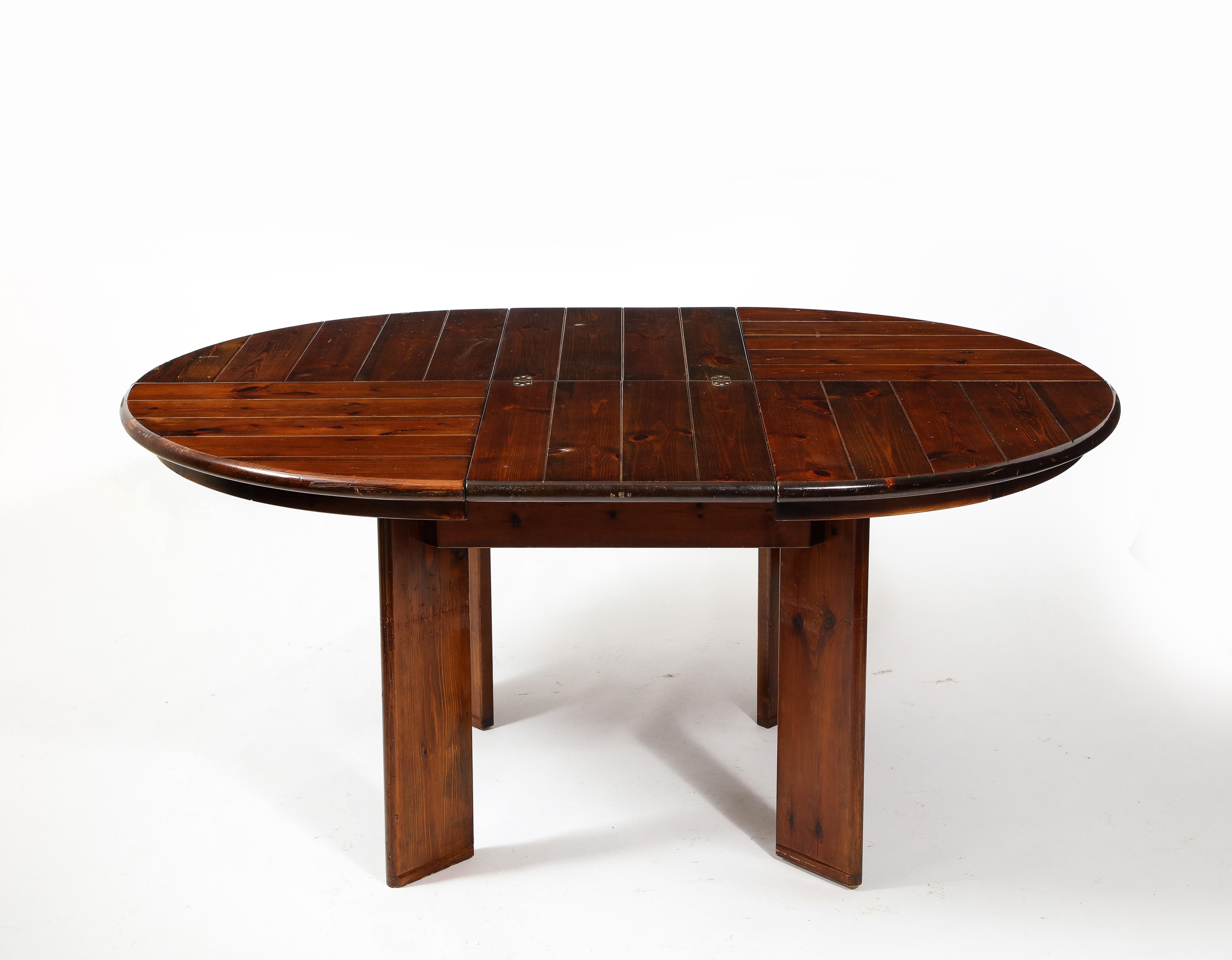 Silvio Coppola Large Round Expandable Dining Table in Pine, Italy 1960's 1