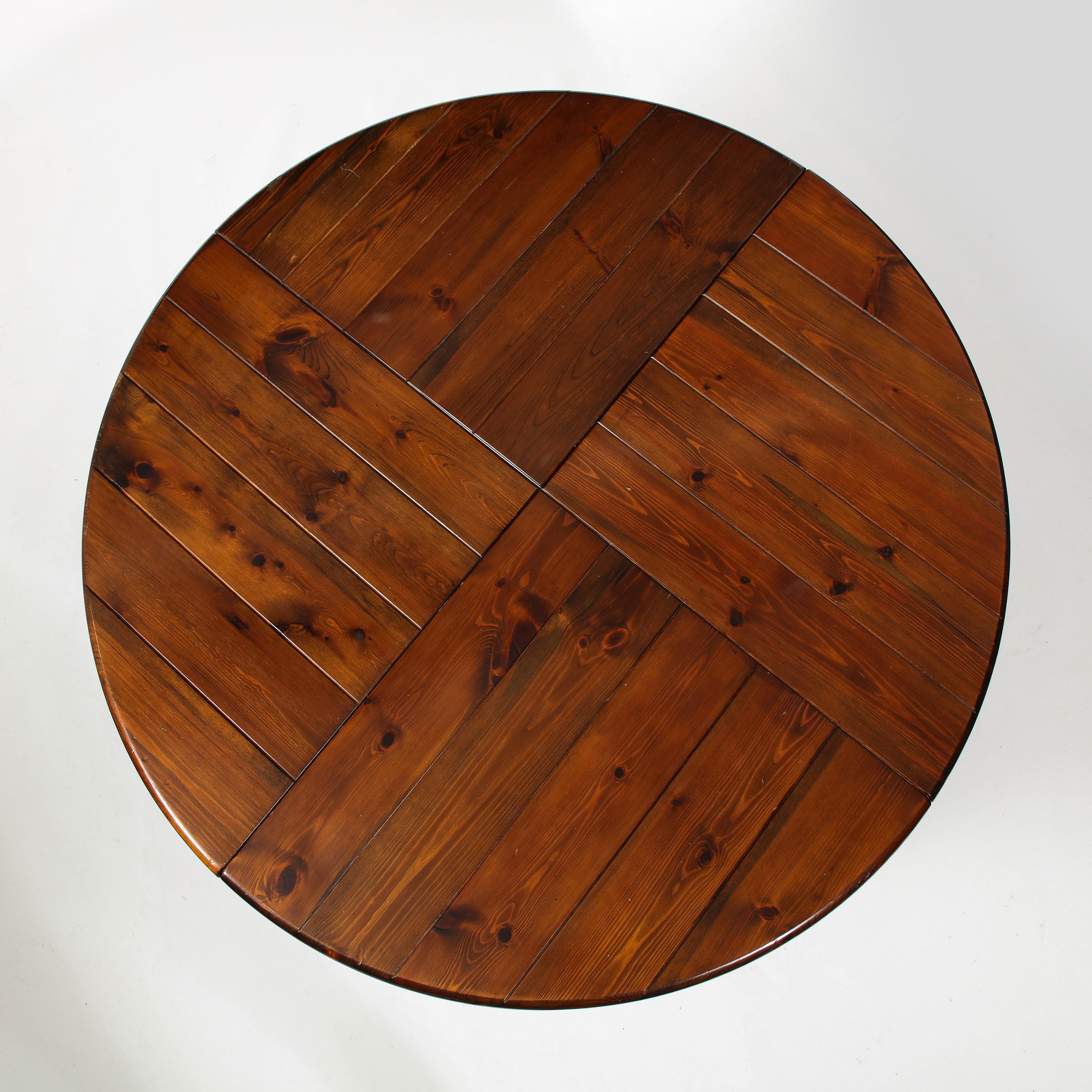 Italian Silvio Coppola Large Round Expandable Dining Table in Pine, Italy 1960's