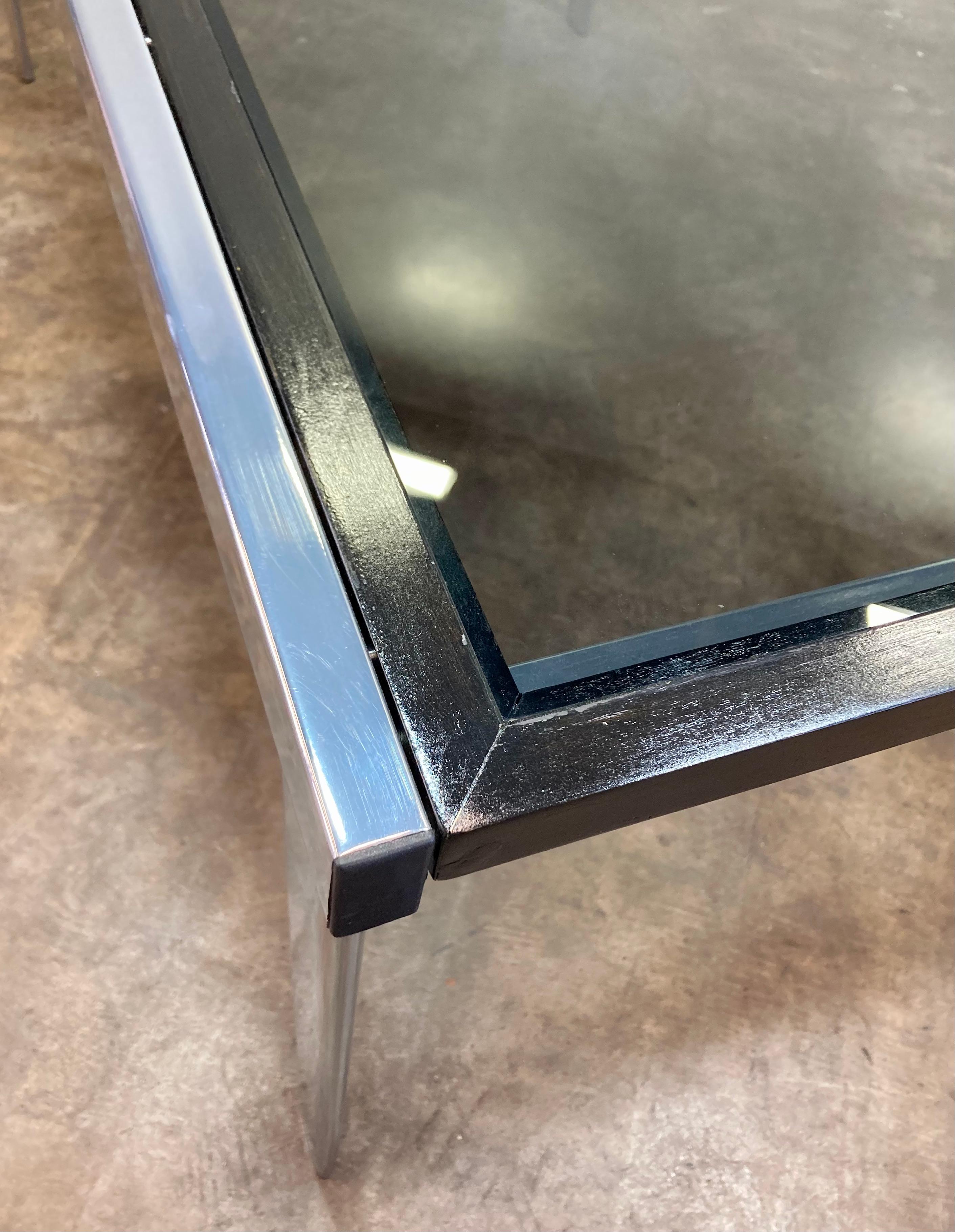 Table extensible en acier et verre Excellent état - En vente à Alhambra, CA