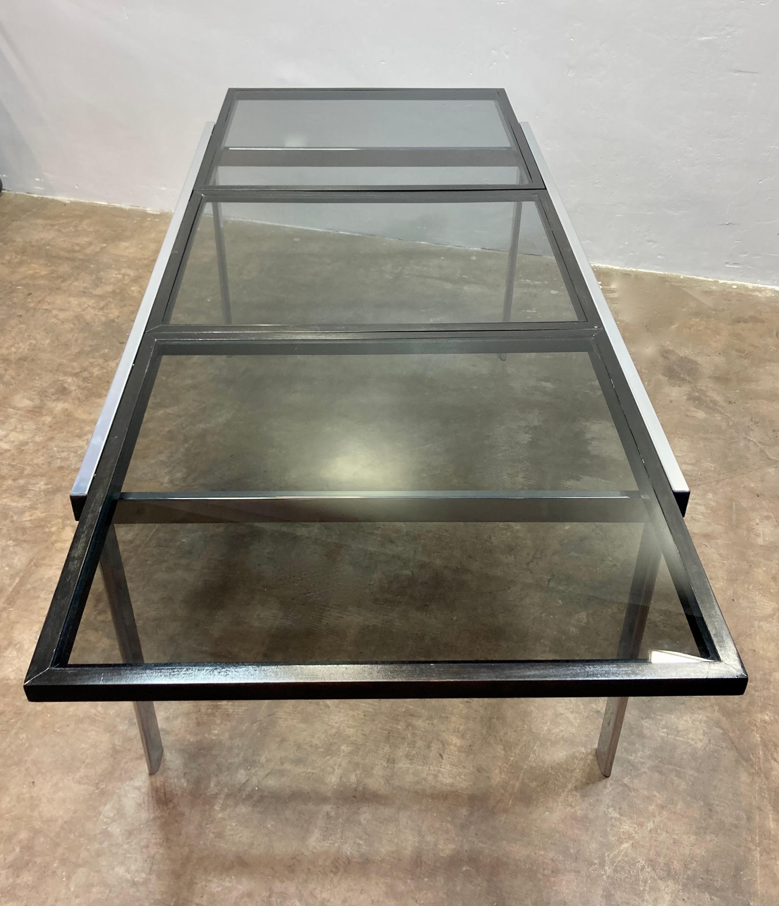 Table extensible en acier et verre en vente 4