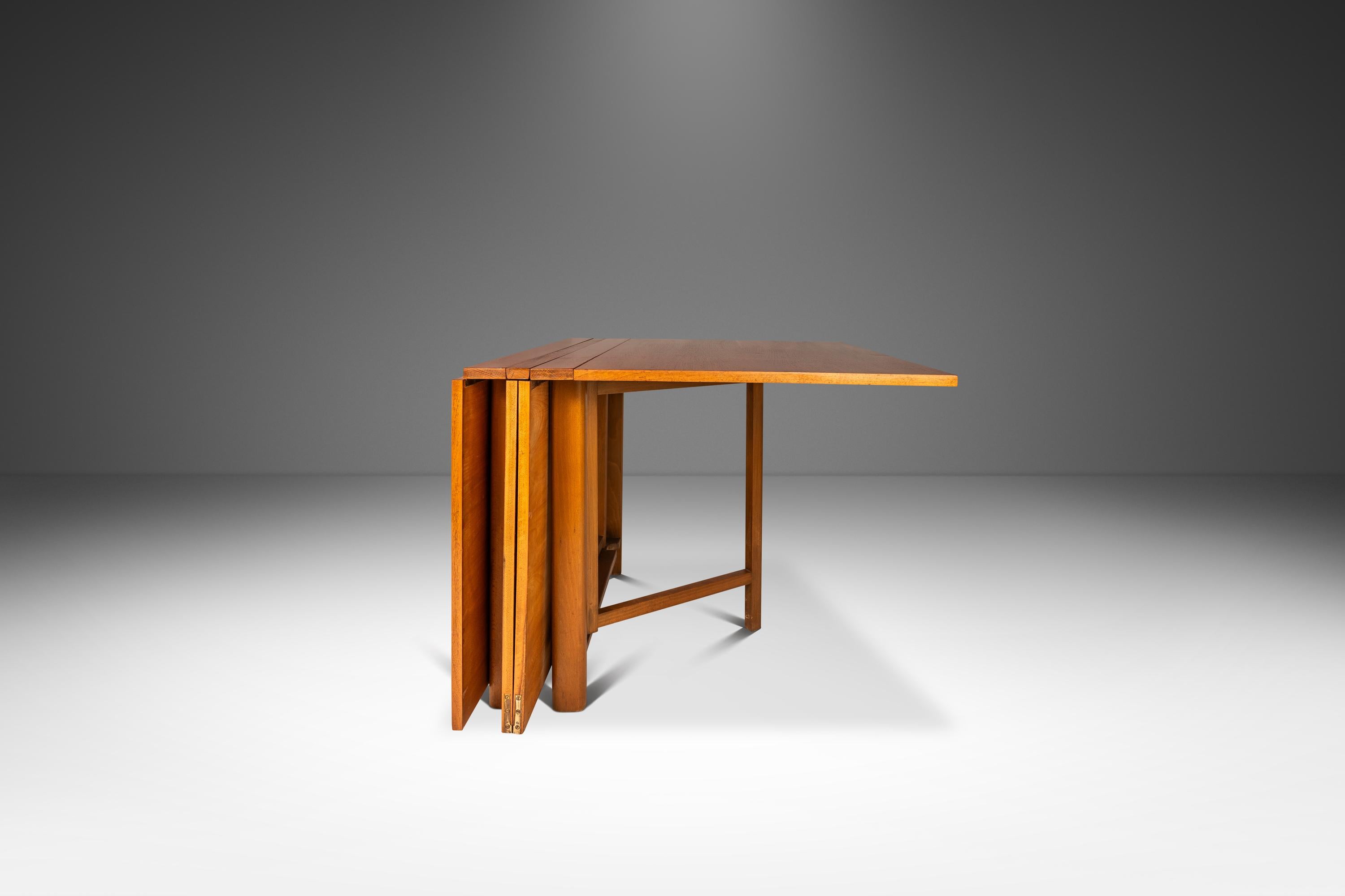 Mid-Century Modern Expanding Table in the Style of the Maria Flap, Bruno Mathsson Yugoslavia, 1960s For Sale