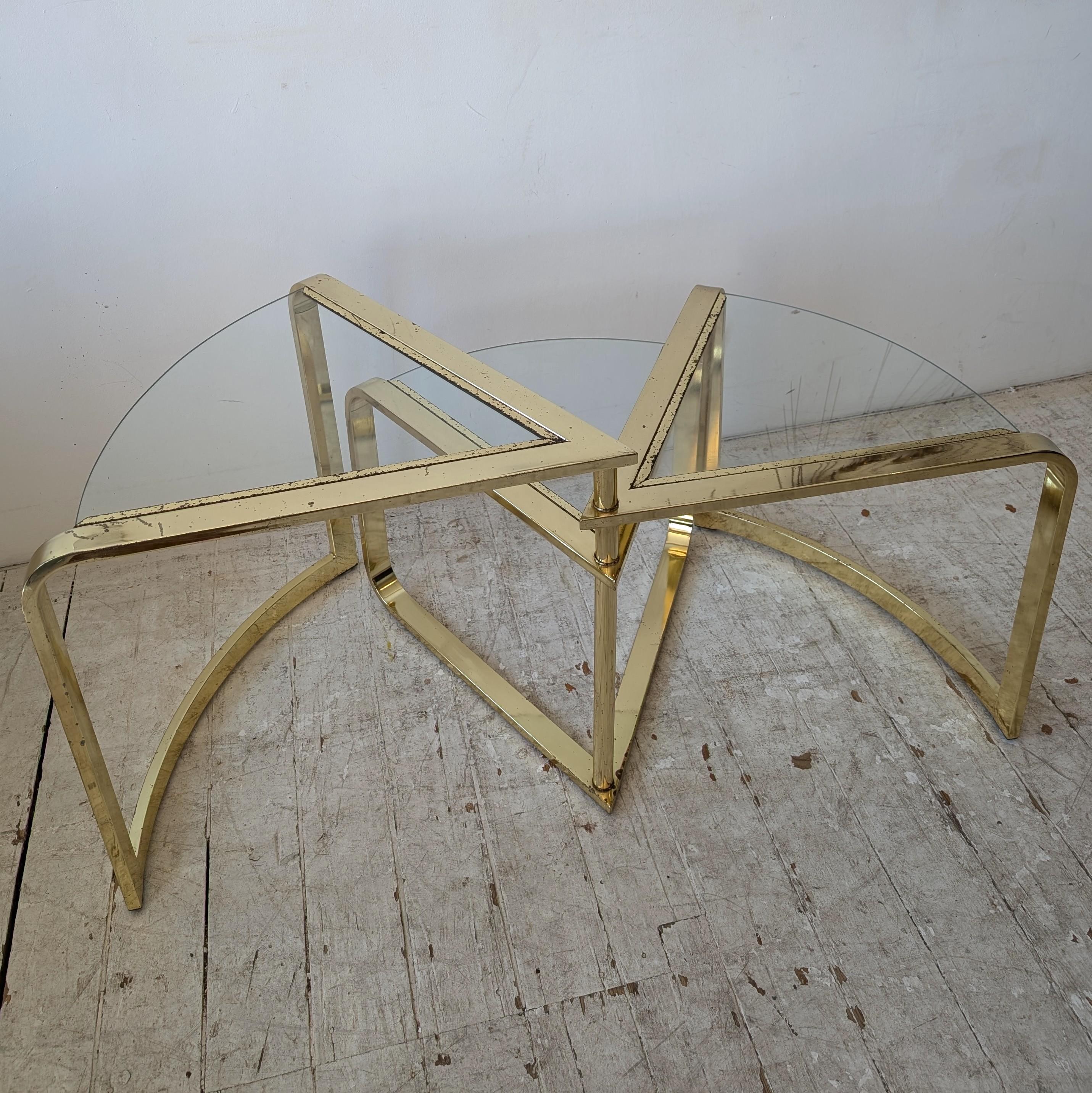 Post-Modern Expanding Three Tier Coffee Table by Design Institute of America 'Dia', 1980 For Sale