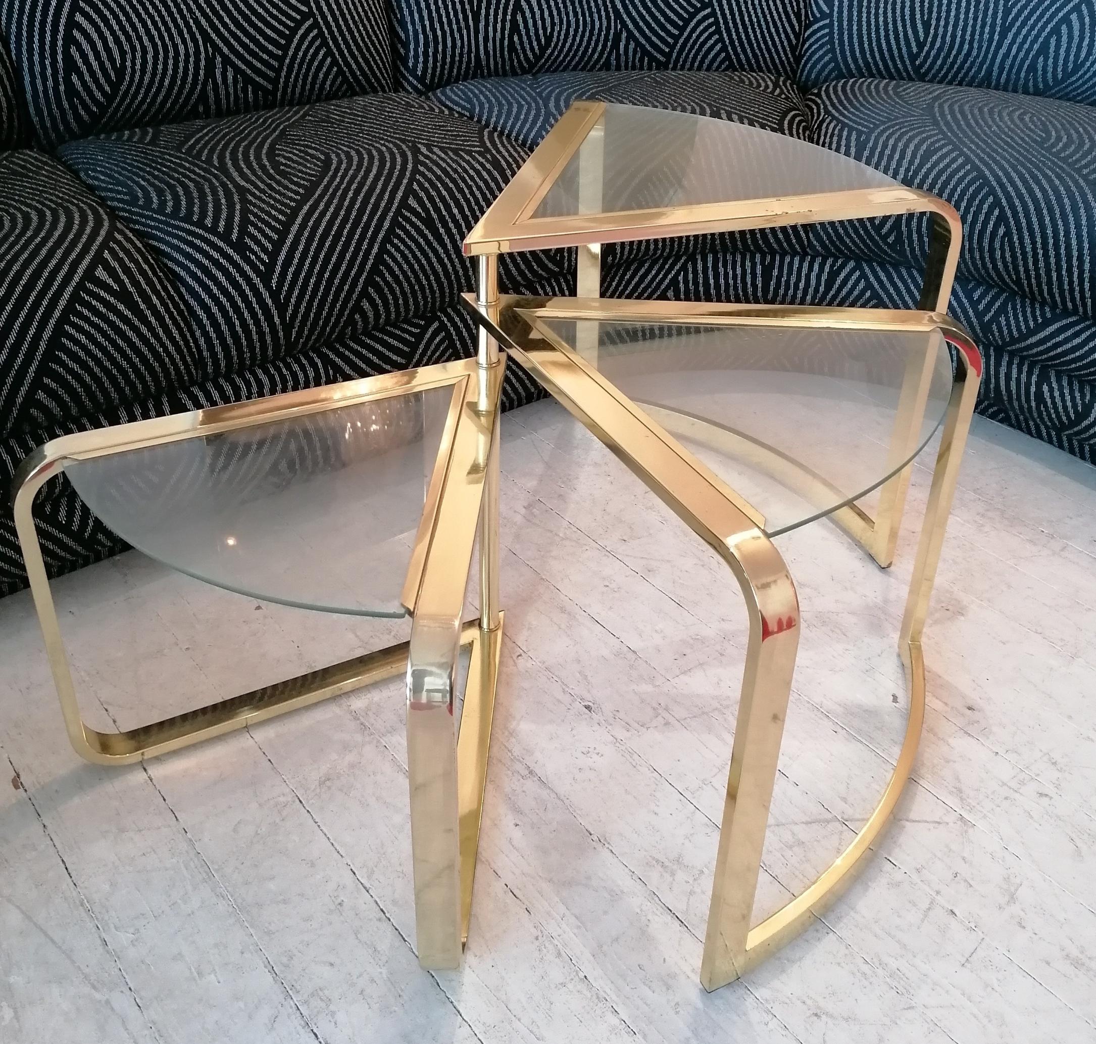 Late 20th Century Expanding Three Tier Coffee Table by Design Institute of America 'Dia', 1980 For Sale