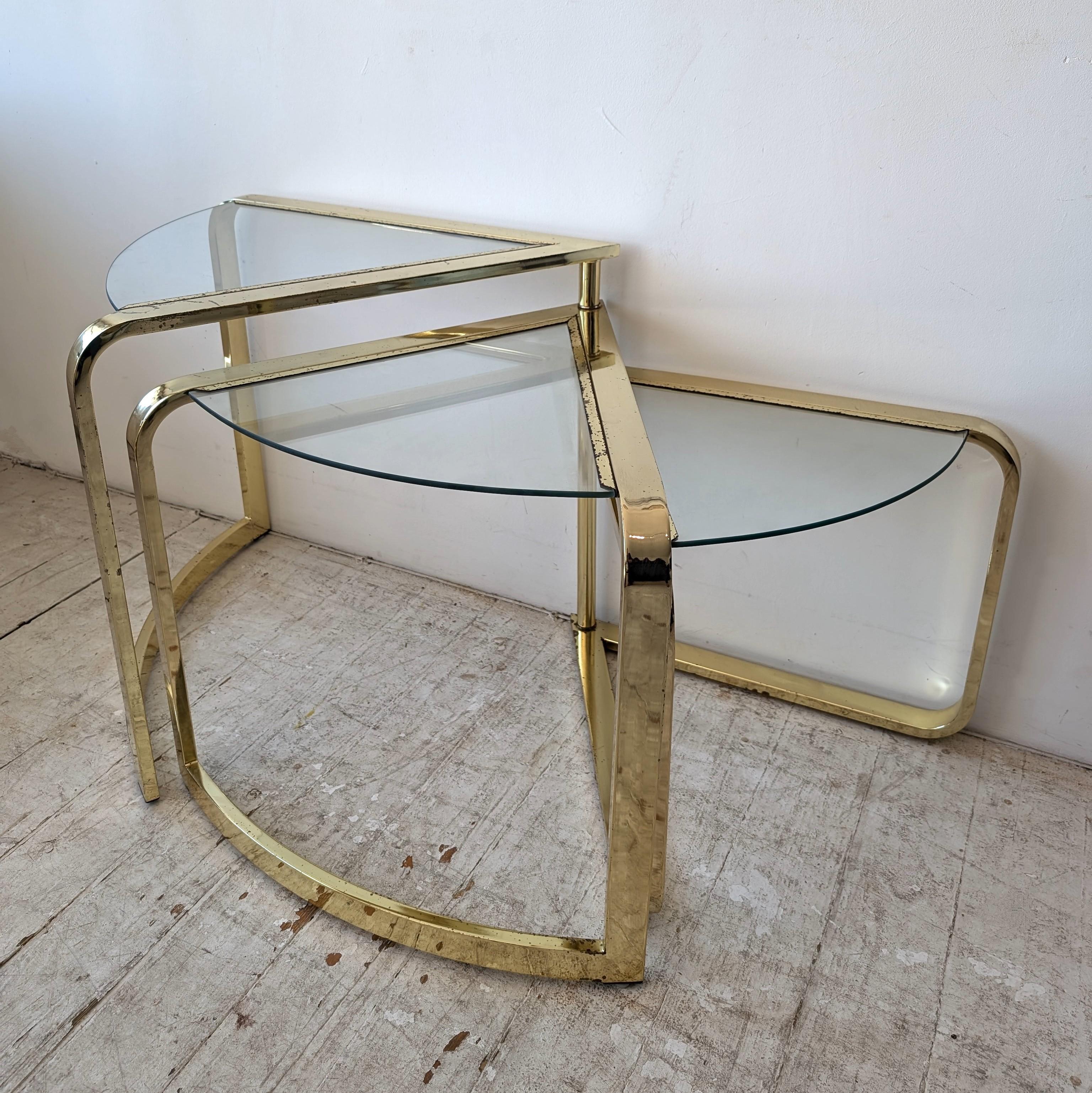 Expanding Three Tier Coffee Table by Design Institute of America 'Dia', 1980 For Sale 1