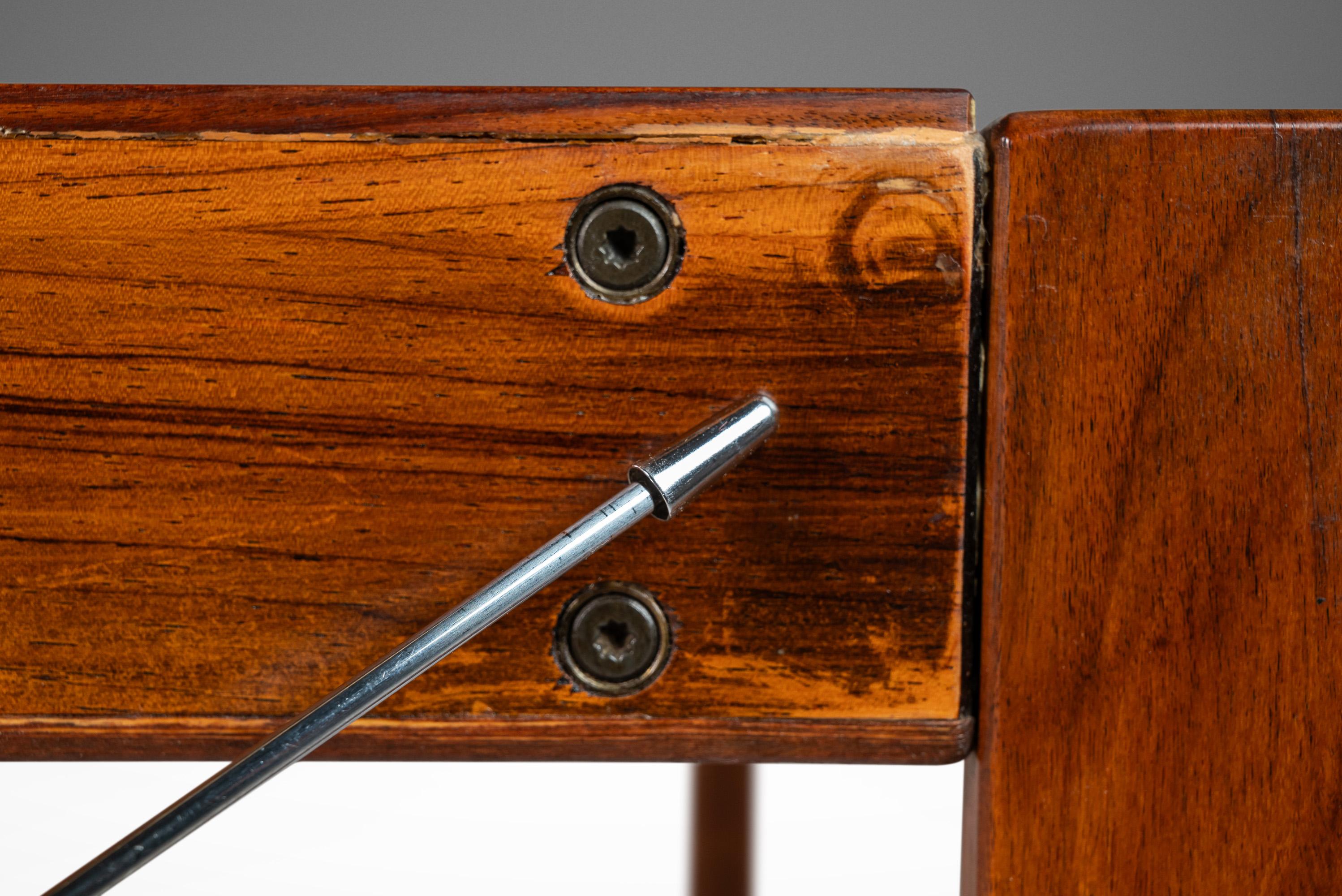Table de salle à manger Expansion en bois de rose à la manière de Percival Lafer, Canada, 1960 en vente 3