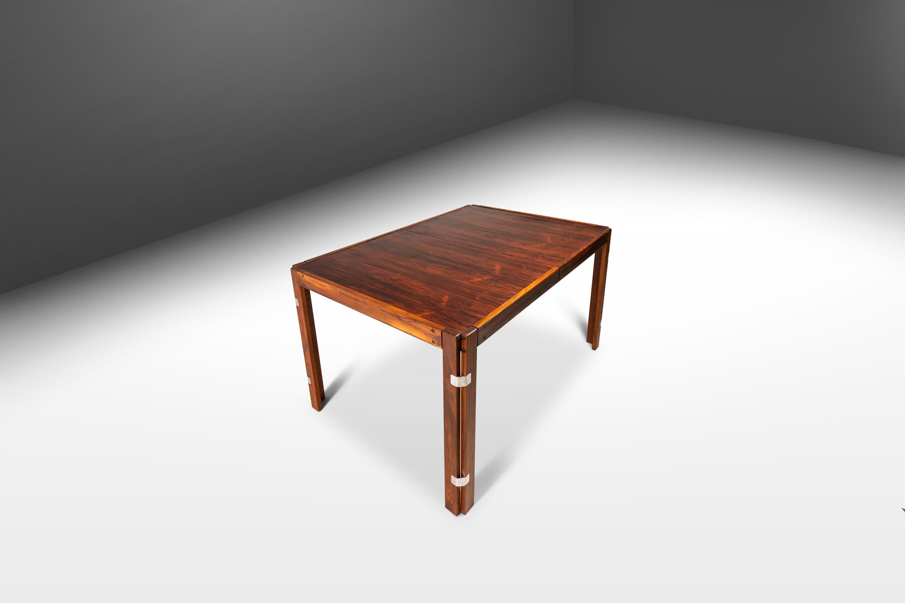 Canadian Expansion Dining Table in Rosewood in the Manner of Percival Lafer, Canada, 1960 For Sale