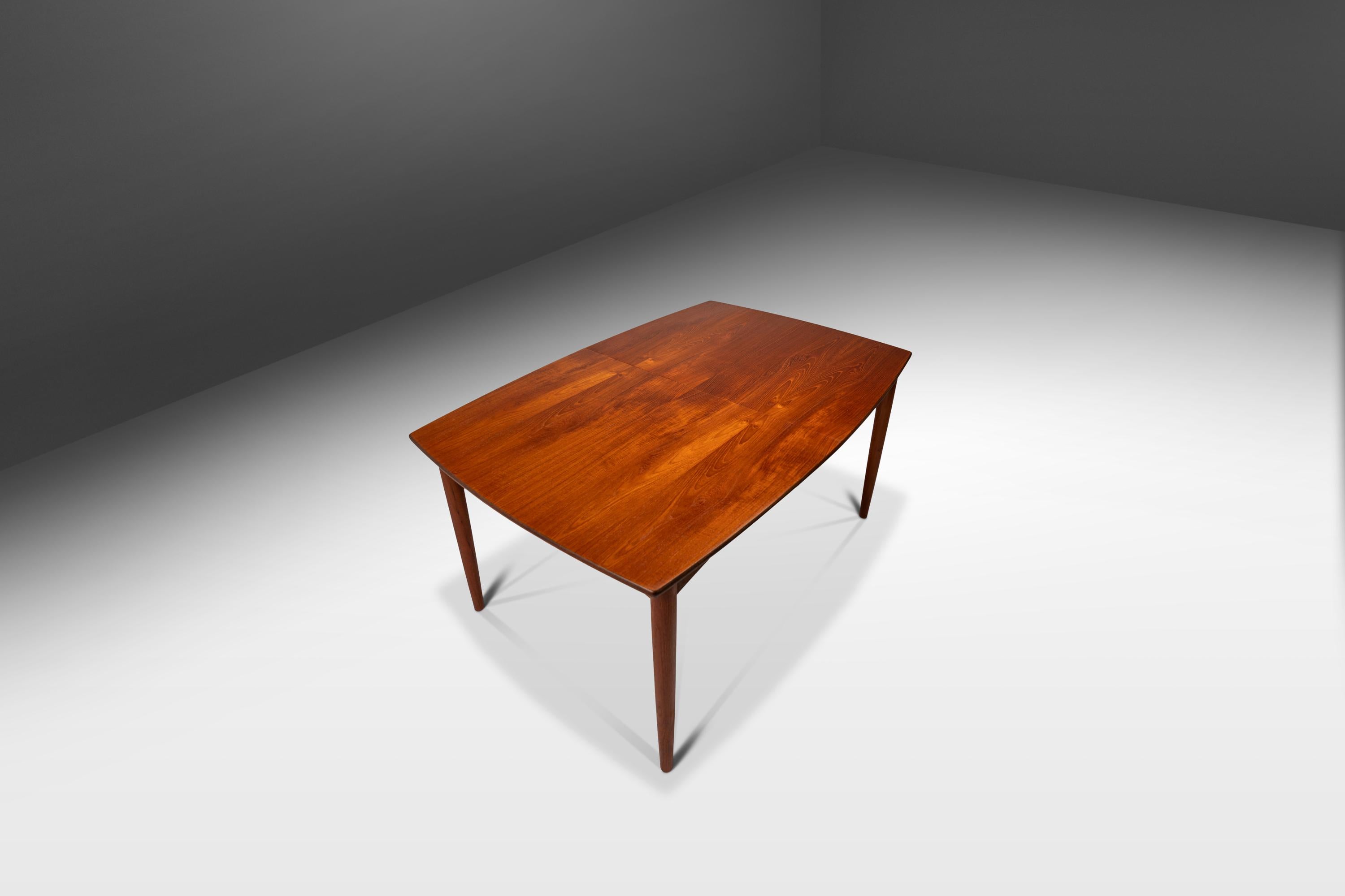 Mid-Century Modern Expansion Dining Table in Teak w/ Double Butterfly Leaf Design, Denmark, 1960's For Sale