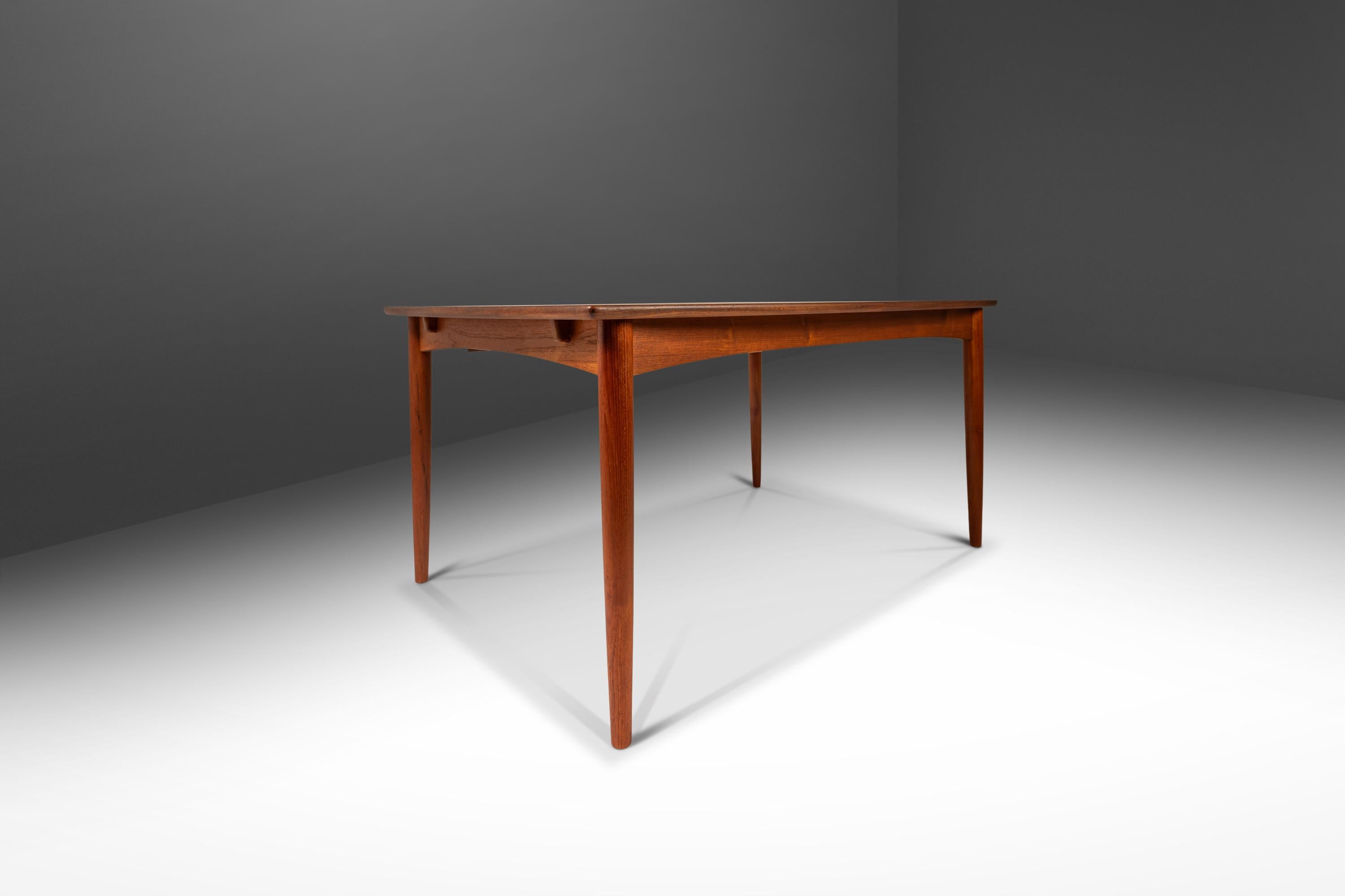 Danish Expansion Dining Table in Teak w/ Double Butterfly Leaf Design, Denmark, 1960's For Sale