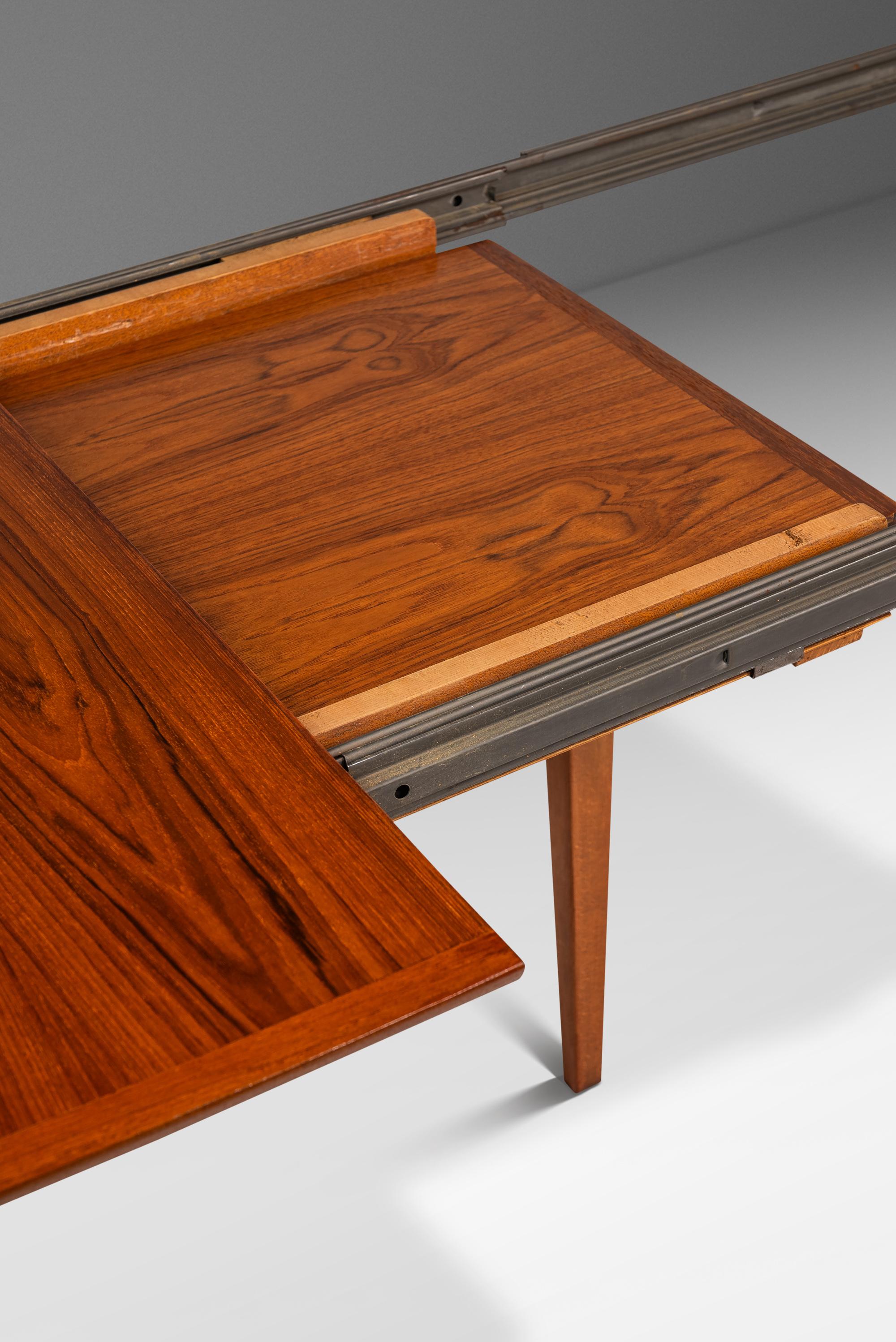 Expansion Dining Table w/ Stow-in-Table Leaves in Teak, Westnofa, Norway, 1970's For Sale 7