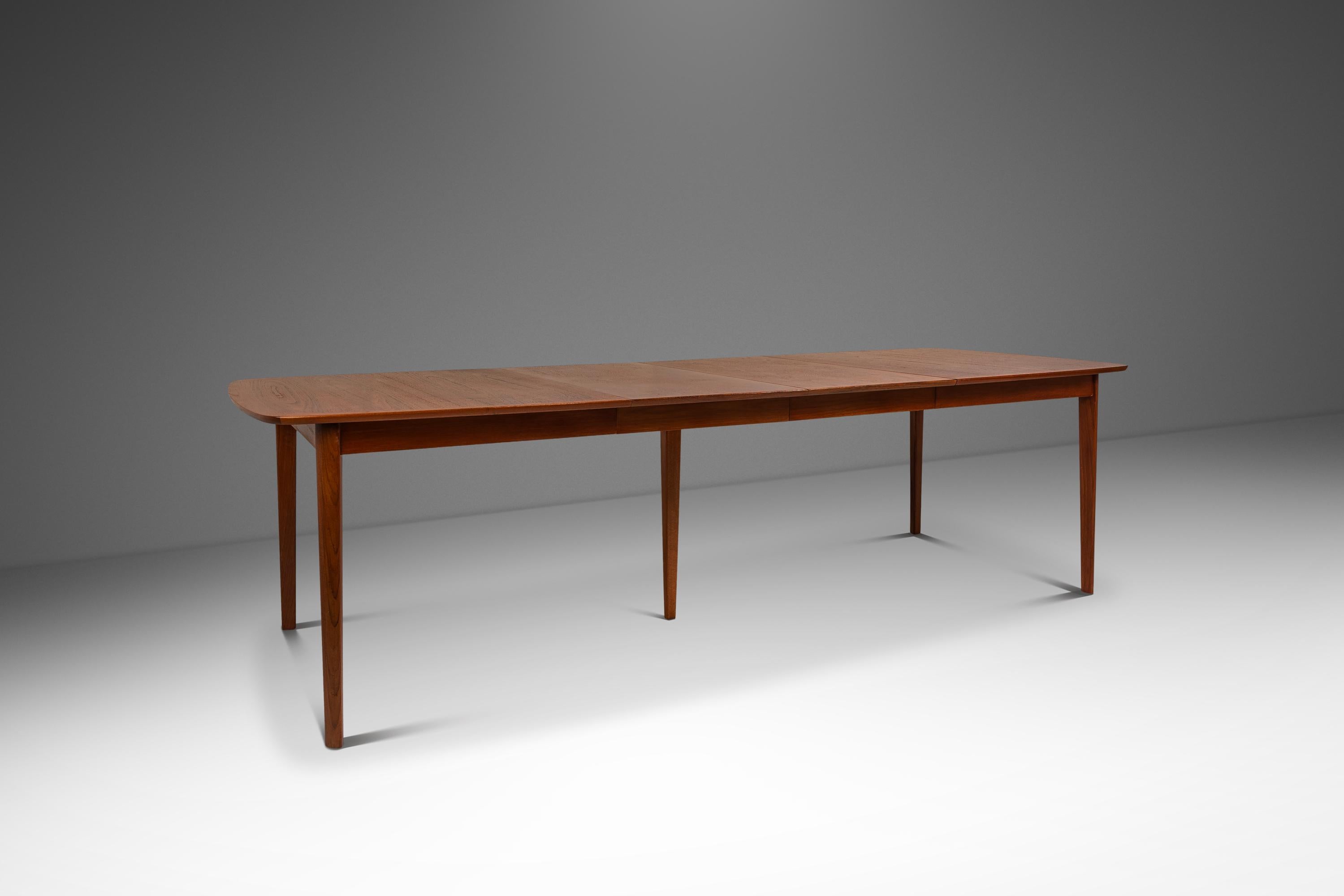 Late 20th Century Expansion Dining Table w/ Stow-in-Table Leaves in Teak, Westnofa, Norway, 1970's For Sale