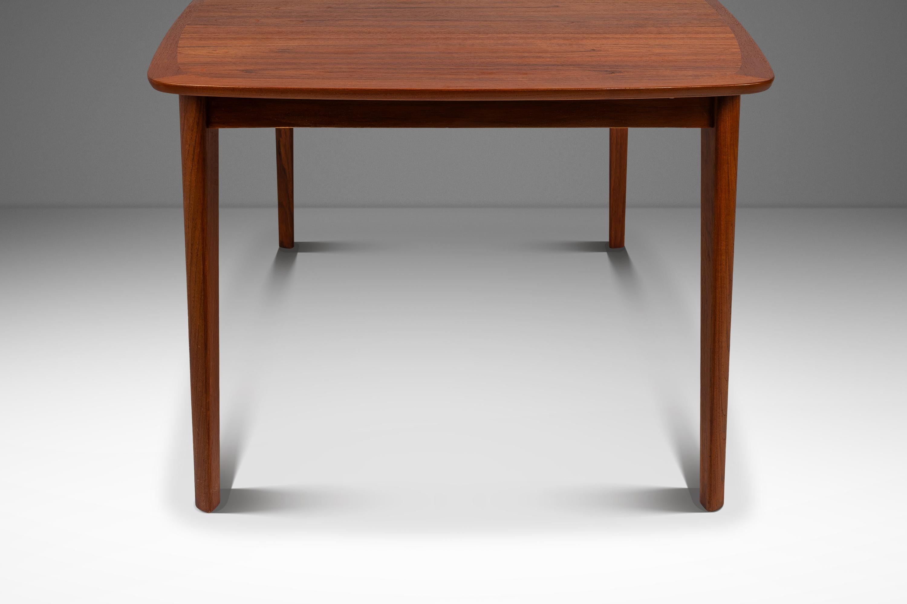 Expansion Dining Table w/ Stow-in-Table Leaves in Teak, Westnofa, Norway, 1970's For Sale 3