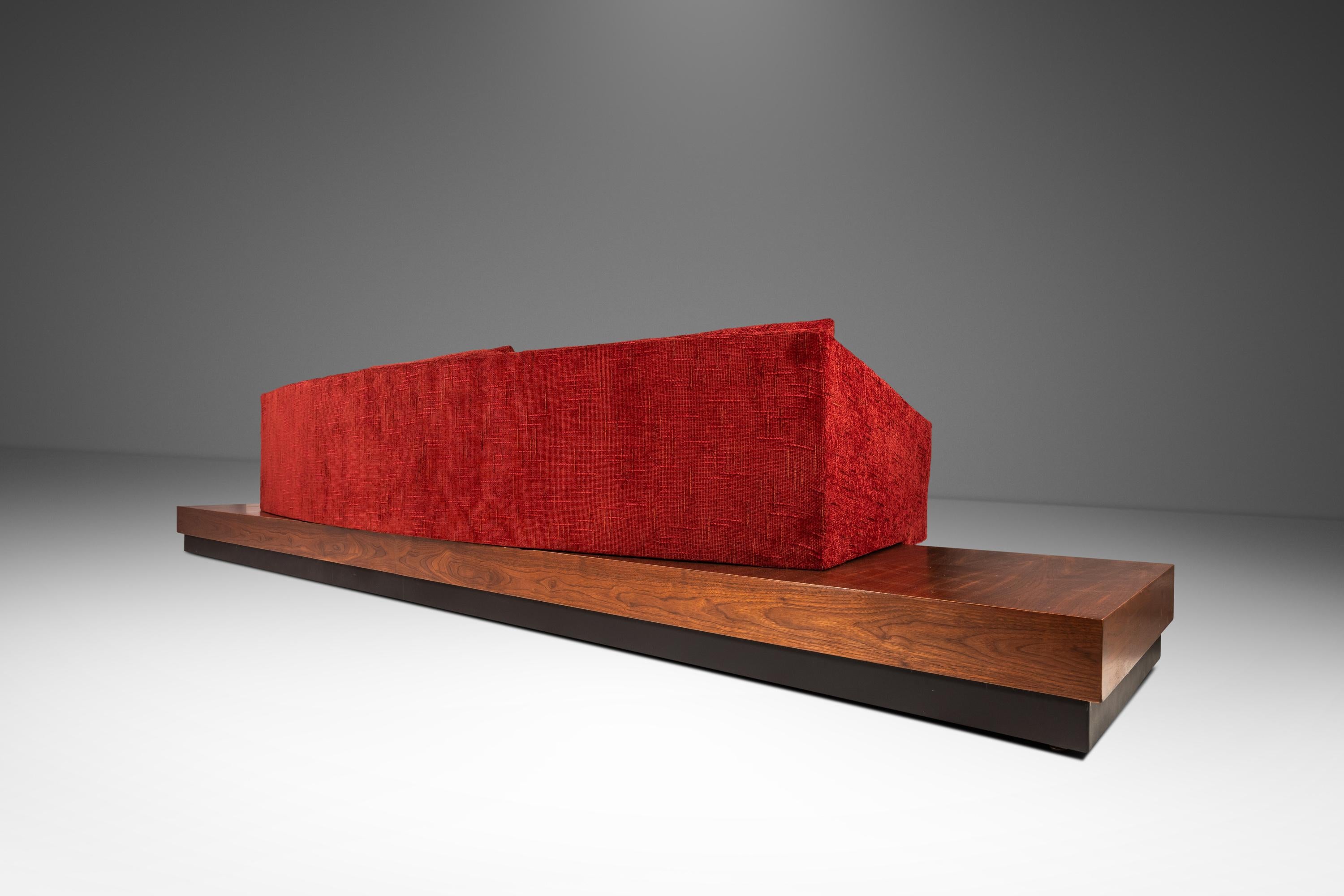 Expansive 12-Foot Platform Sofa by Adrian Pearsall for Craft Associates, 1960s For Sale 1