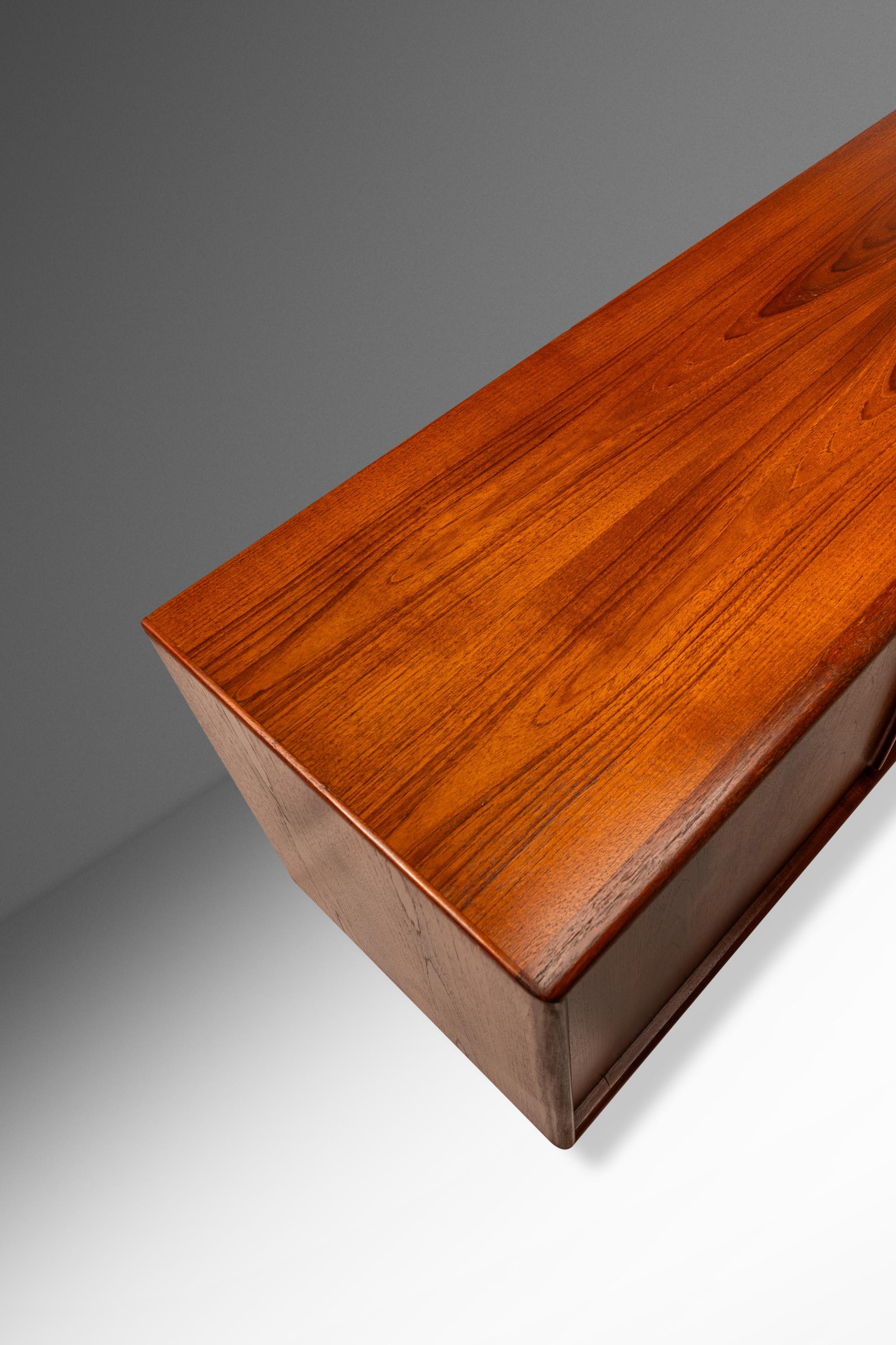 Expansive 8ft Credenza, Svend A. Madsen, Falster Møbelfabrik, Denmark, c. 1960s For Sale 8
