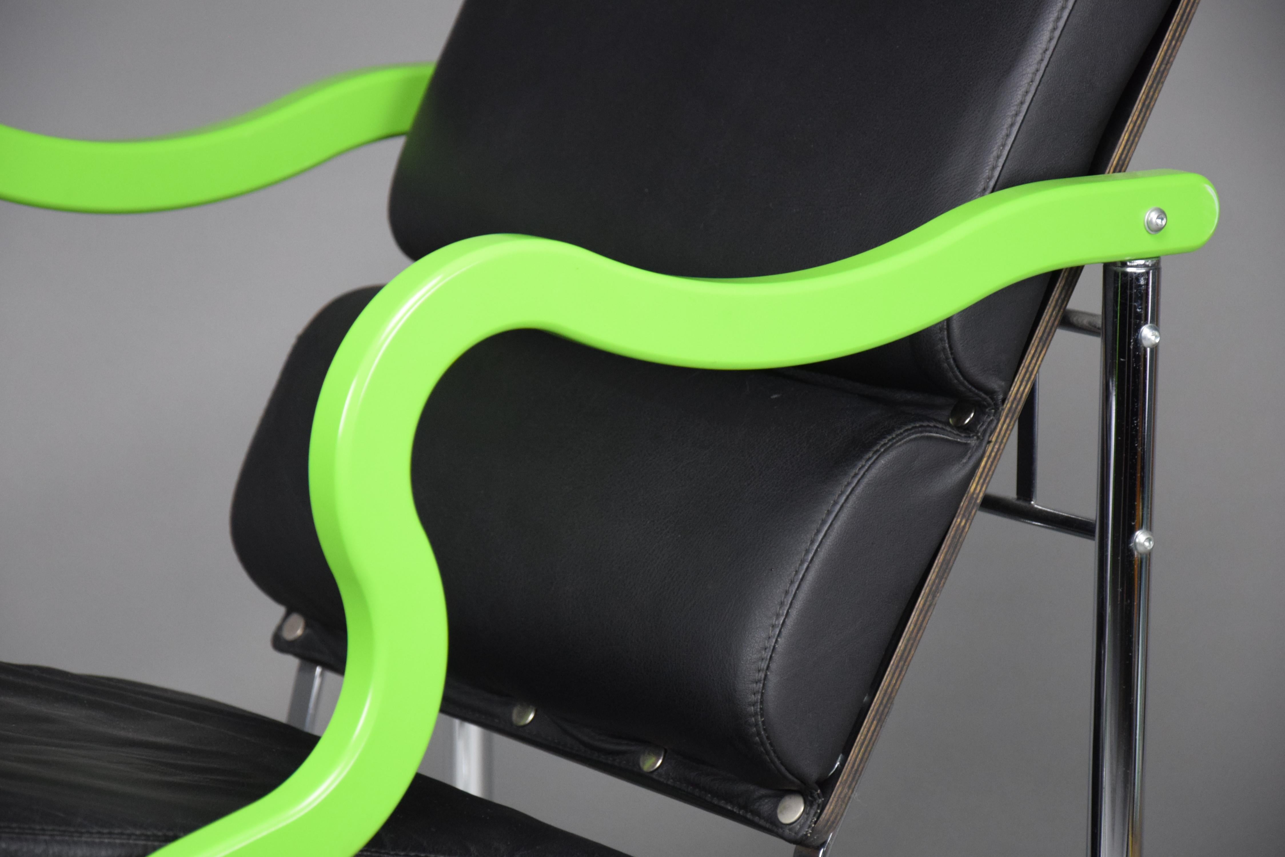 Experiment Post Modern Lounge Chair von Yrjö Kukkapuro (Finnisch) im Angebot