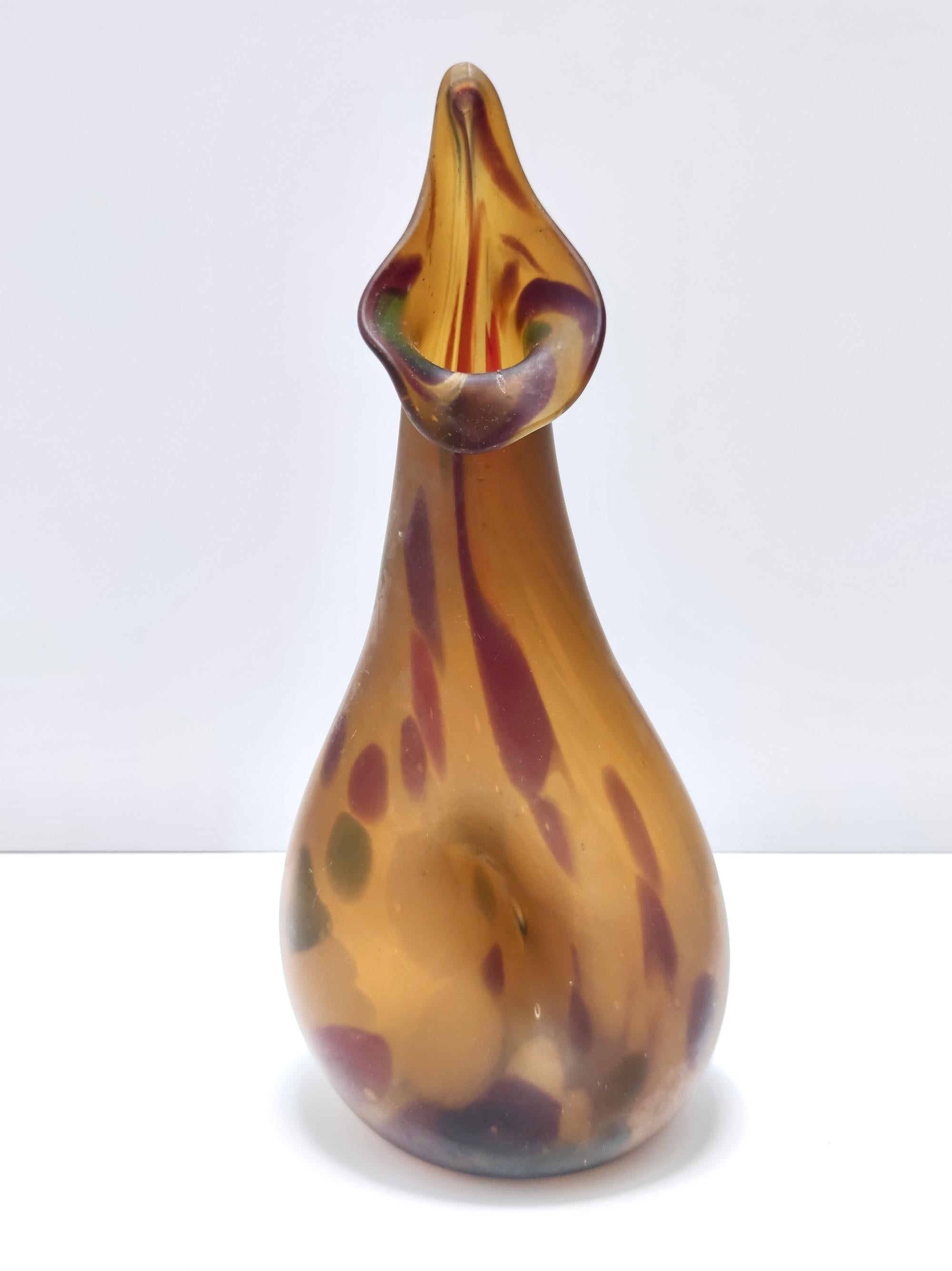 Italiano Vaso sperimentale in vetro di Murano color ambra attribuito ad Anzolo Fuga, Italia in vendita