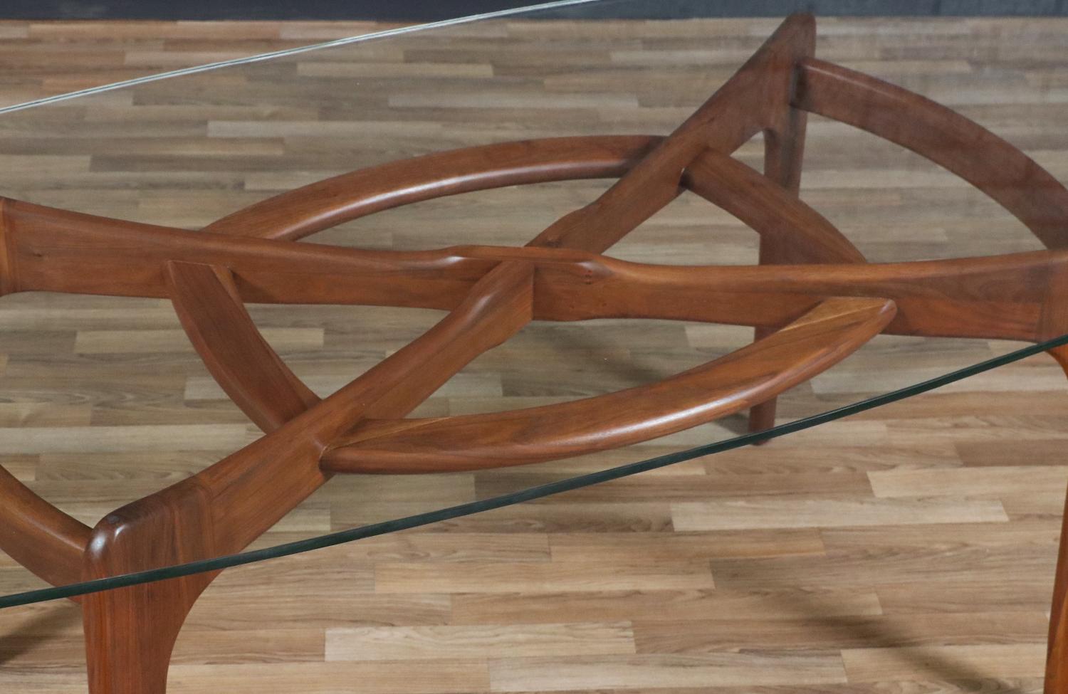 Expertly Restored - Adrian Pearsall 2179-T Dining Table for Craft Associates In Excellent Condition For Sale In Los Angeles, CA