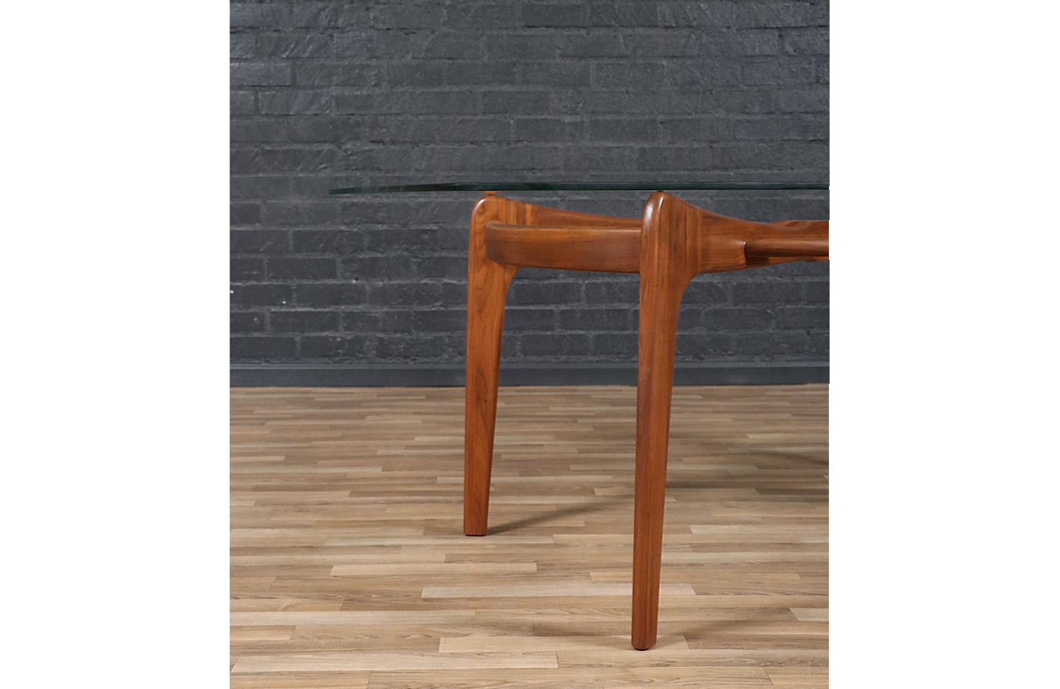Expertly Restored - Adrian Pearsall 2179-T Dining Table for Craft Associates For Sale 2