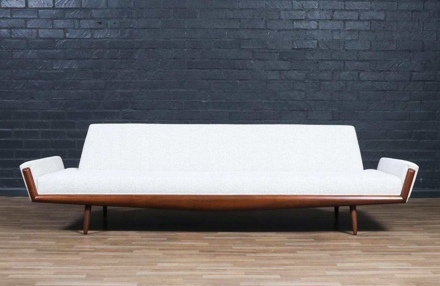 Mid-Century Modern Expertly Restored-Adrian Pearsall Model 2000-S Gondola Sofa for Craft Associates For Sale