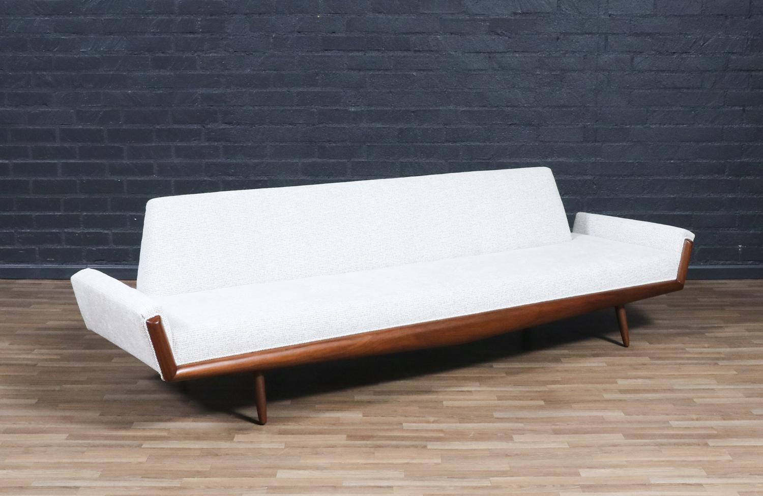 Mid-20th Century Expertly Restored-Adrian Pearsall Model 2000-S Gondola Sofa for Craft Associates For Sale