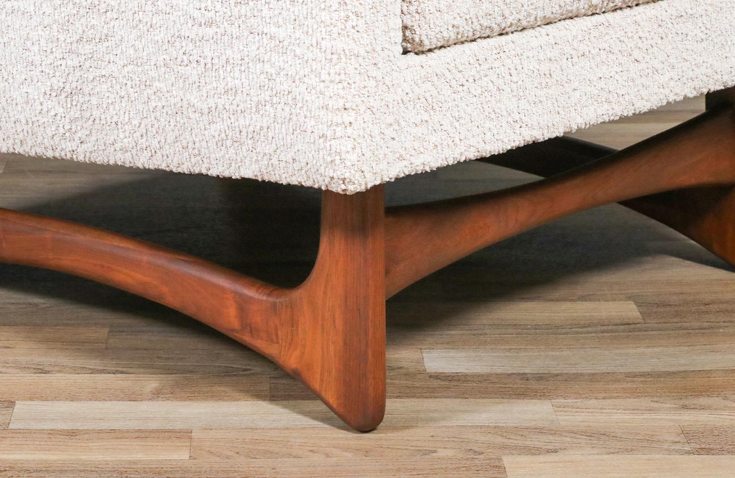 Fachmännisch restauriert - Adrian Pearsall Model 2406-C Lounge Chair für Craft Associates im Angebot 5