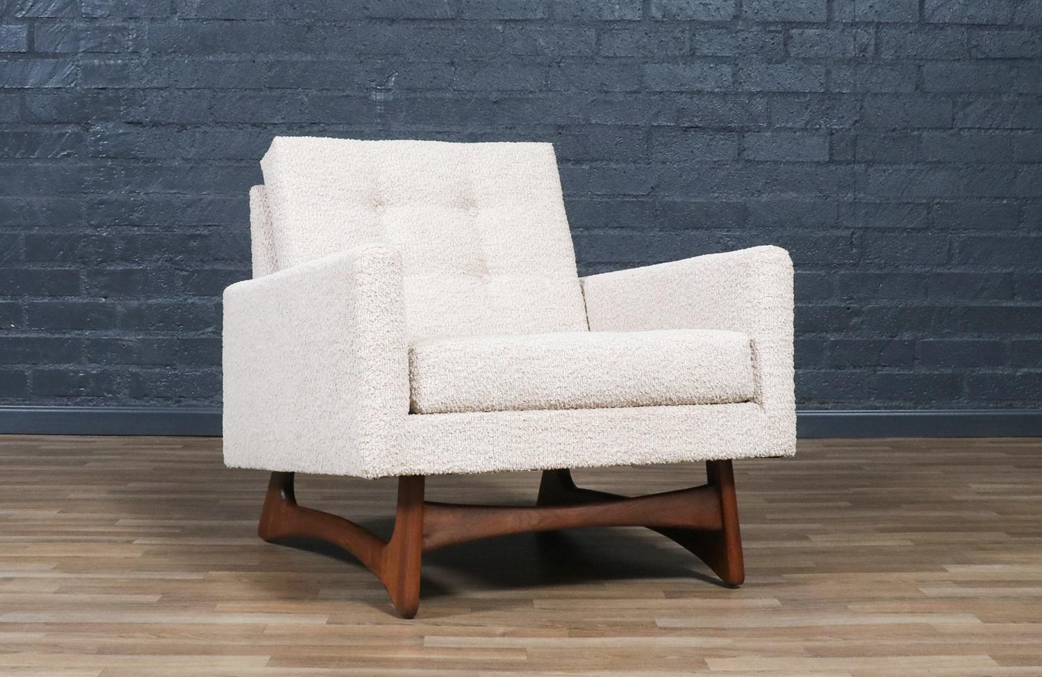Fachmännisch restauriert - Adrian Pearsall Model 2406-C Lounge Chair für Craft Associates (Moderne der Mitte des Jahrhunderts) im Angebot