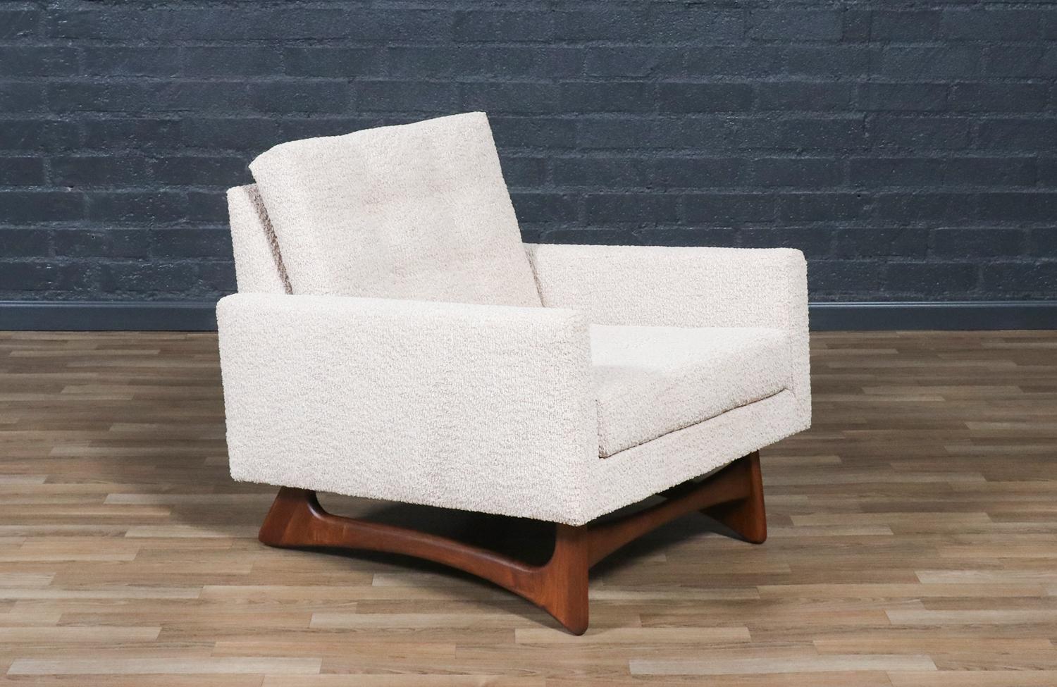 Fachmännisch restauriert - Adrian Pearsall Model 2406-C Lounge Chair für Craft Associates (Mitte des 20. Jahrhunderts) im Angebot