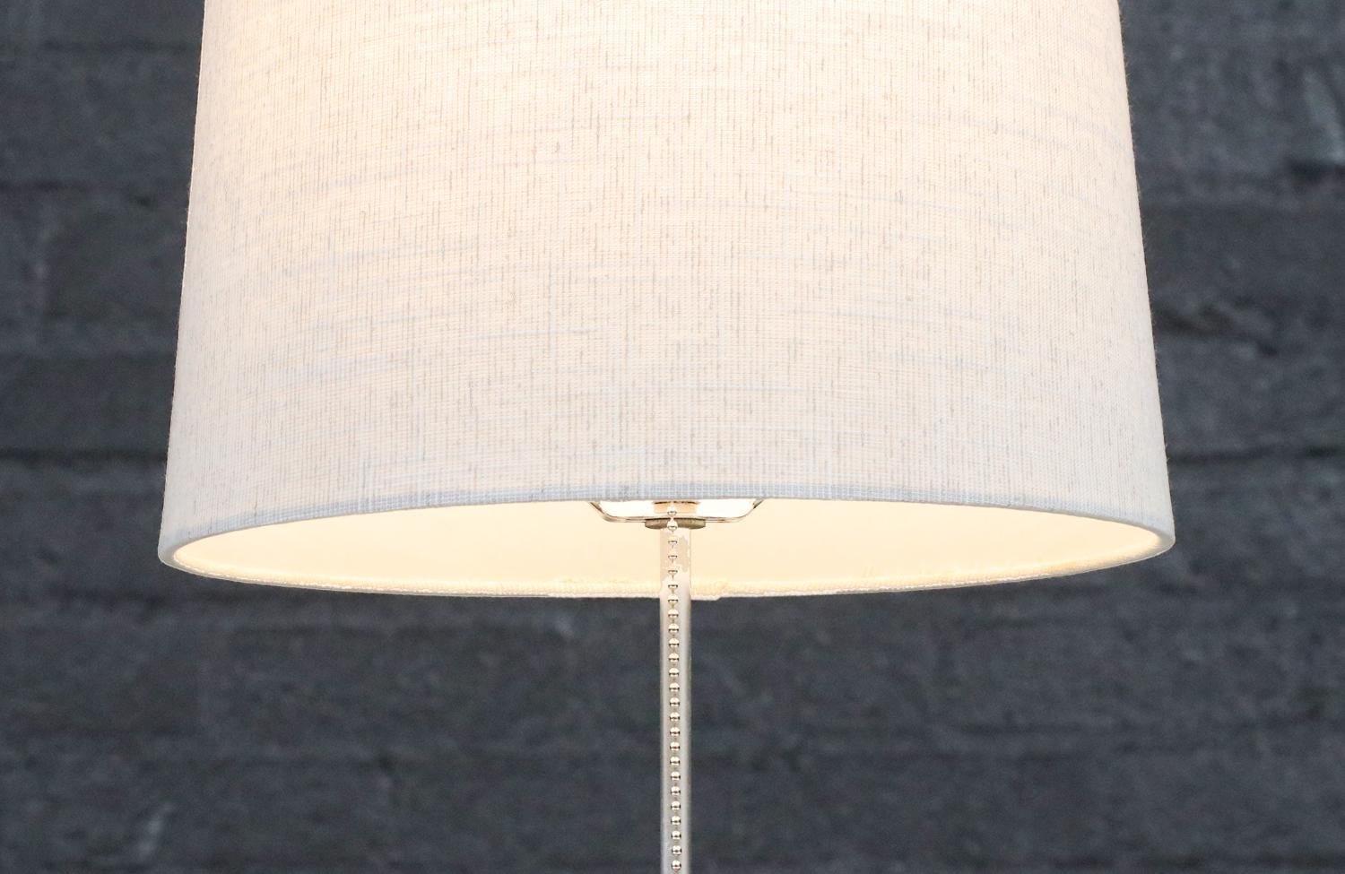 Laiton Expert en restauration - Lampe de table Arthur Jacobs Model-1695 pour Model No CA en vente