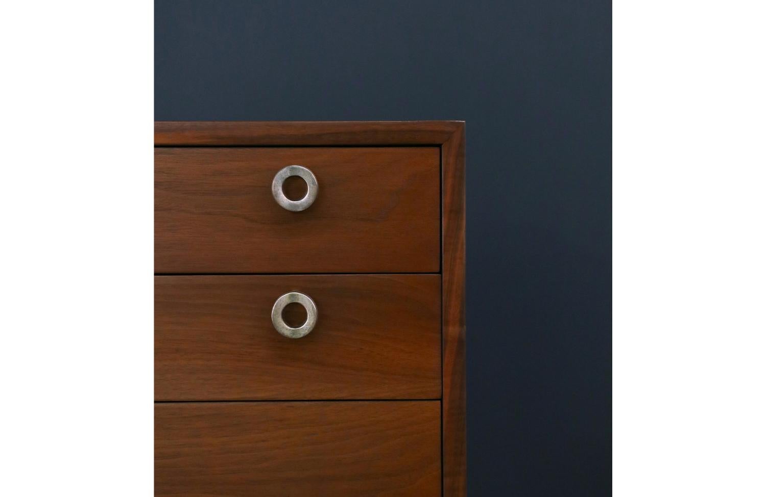 Expertly Restored - California Modern Dresser by Greta Grossman for Glenn of CA For Sale 1