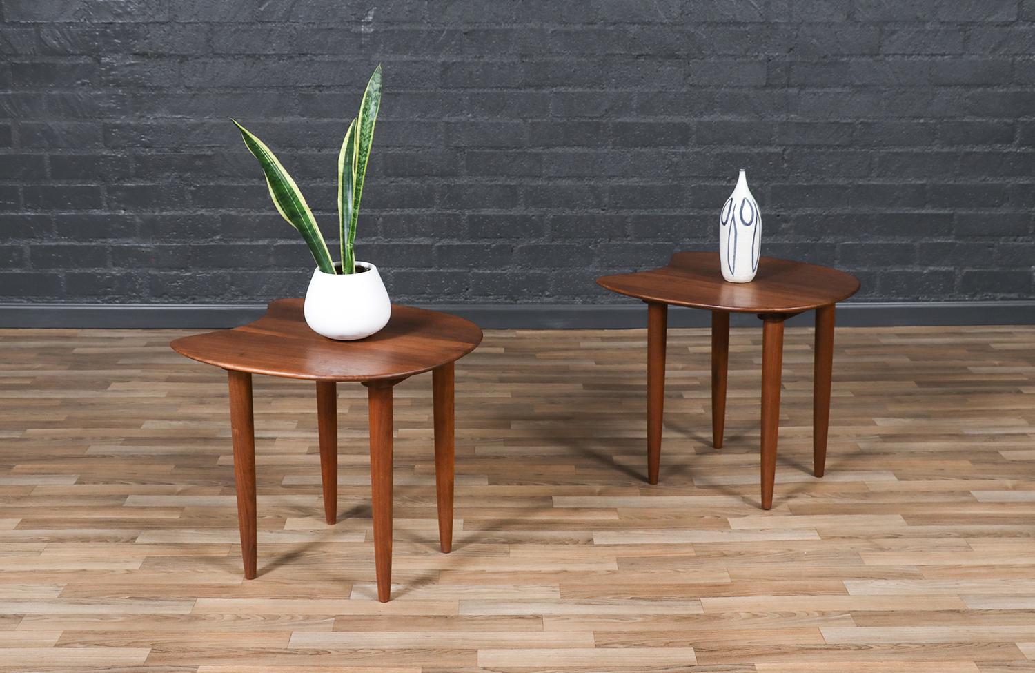 Mid-Century Modern Expertly Restored -California Modern Sculpted Floating-Top Side Tables / Ace-Hi For Sale