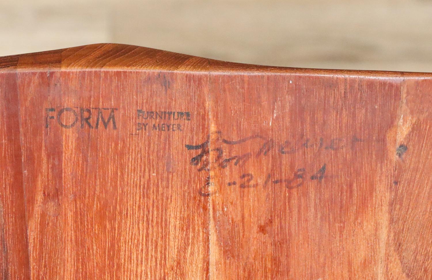 Restaurata con perizia - Sedia a dondolo moderna in teak dello Studio californiano A di Leon Meyer in vendita 7