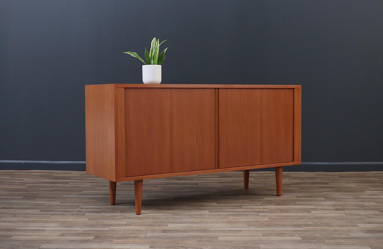 Danish Expertly Restored - Carlo Jensen Teak Tambour-Door Credenza for Hundevad For Sale