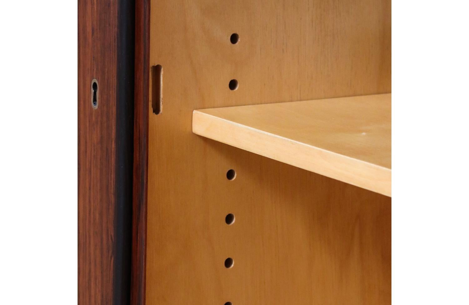 Expertly Restored - Danish Modern Brazilian Rosewood Cabinet by Carlo Jensen For Sale 7