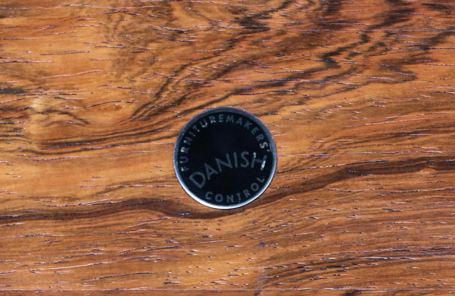 Expertly Restored-Danish Modern Rosewood Bookshelf by Carlo Jensen for Hundevad For Sale 6