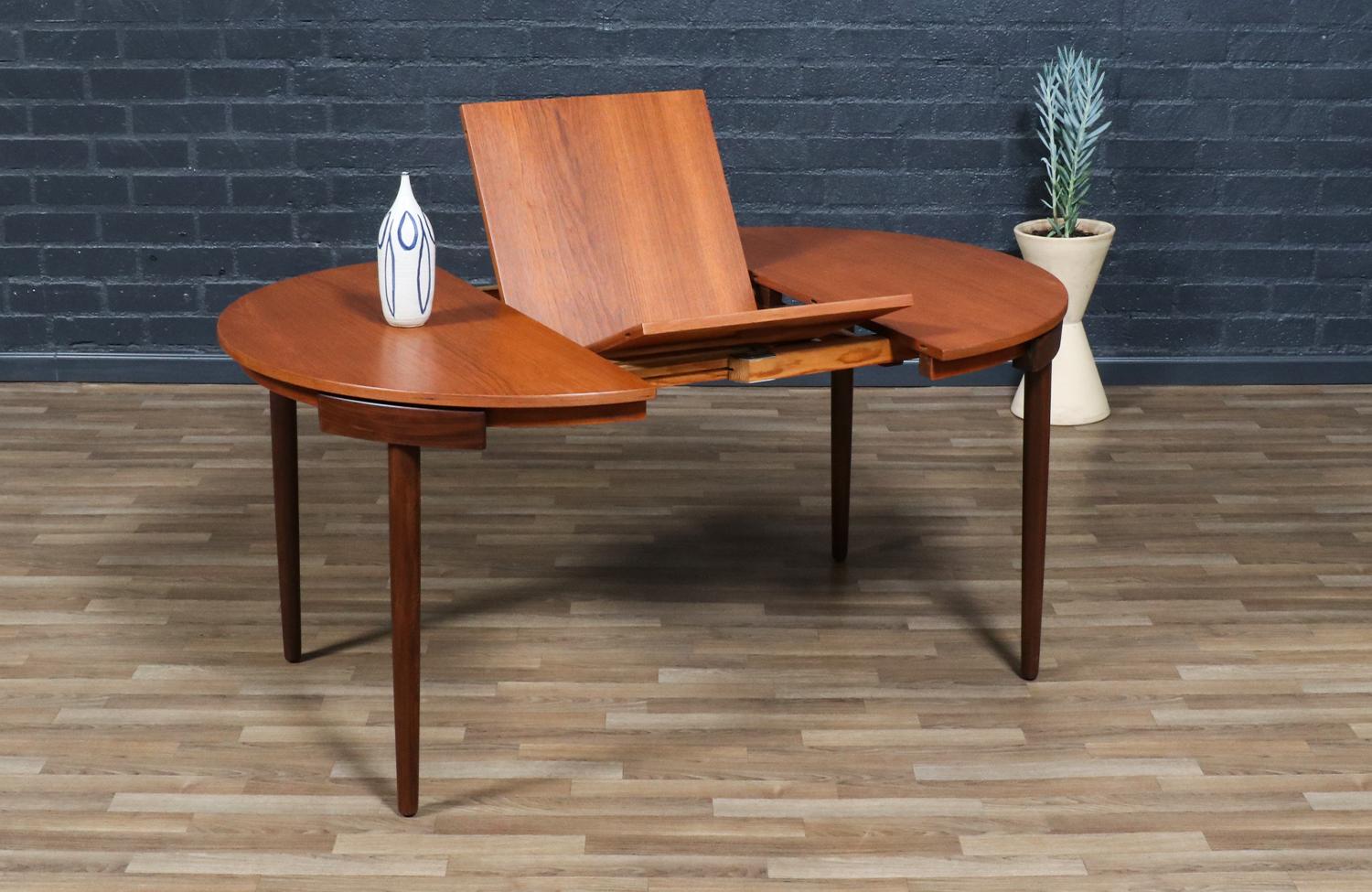 Wood Expertly Restored-Danish Modern “Roundette” Expanding Dining Table by Hans Olsen For Sale
