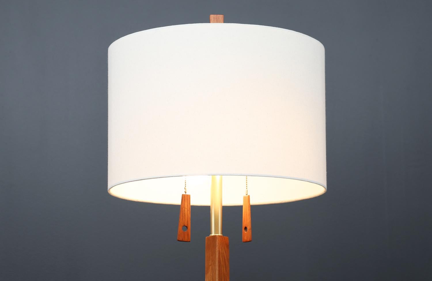Linen Expertly Restored - Danish Modern Sculpted Teak Tripod Floor Lamp For Sale