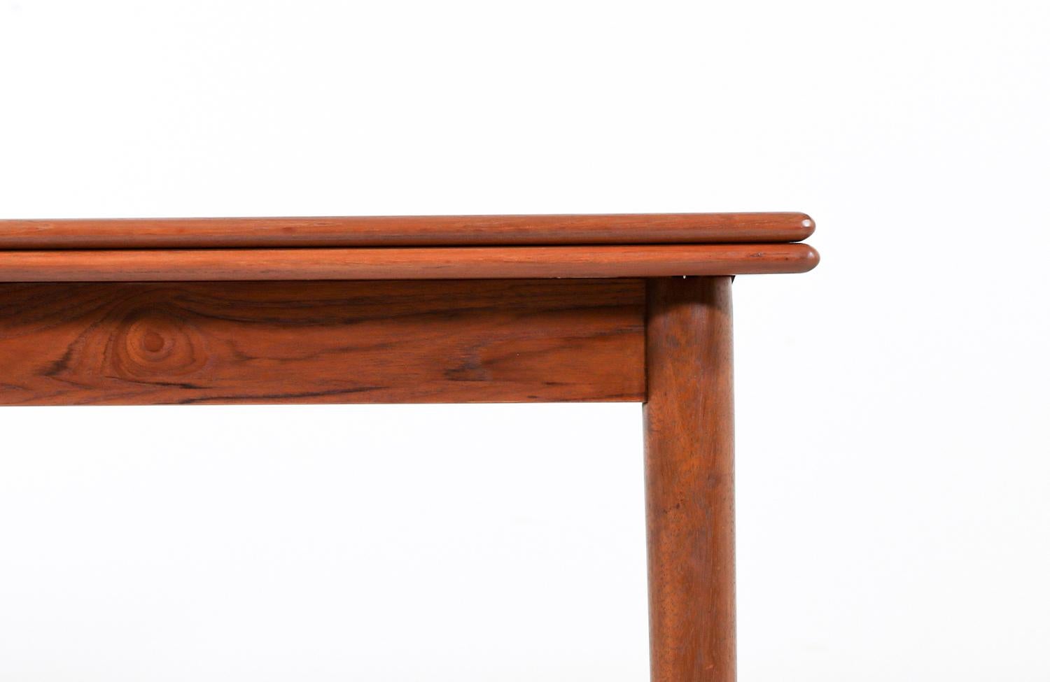 Expertly Restored - Danish Modern Teak Expanding Draw-Leaf Dining Table 2
