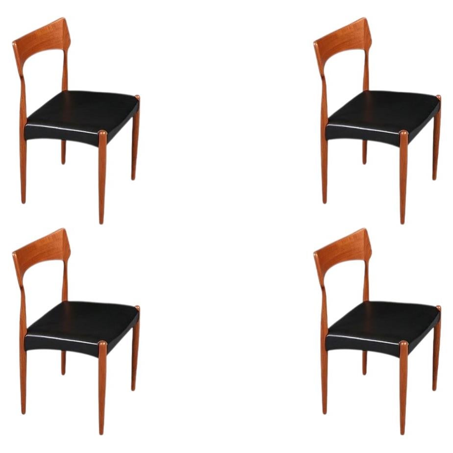 Fachmännisch restauriert – moderne Esszimmerstühle aus Teakholz und Leder von Bernhard Pedersen im Angebot
