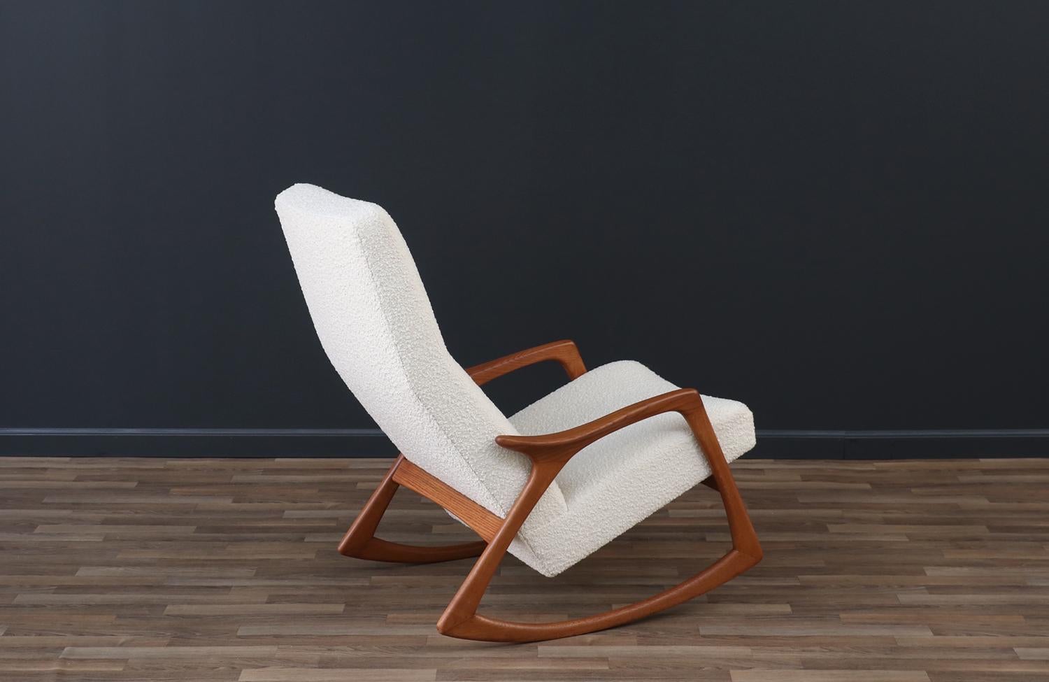 Expertly Restored - Danish Modern Teak Rocking Chair by Broderna Anderssons In Excellent Condition In Los Angeles, CA