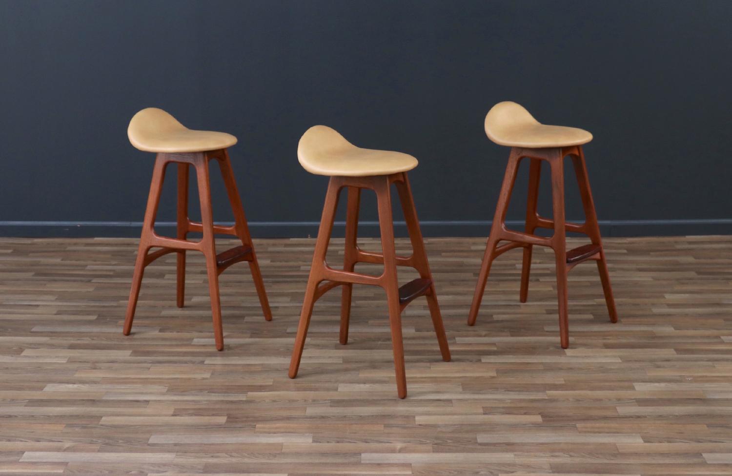 Mid-Century Modern Expertly Restored - Danish Modern Teak & Tan Leather Bar Stools by Erik Buch For Sale