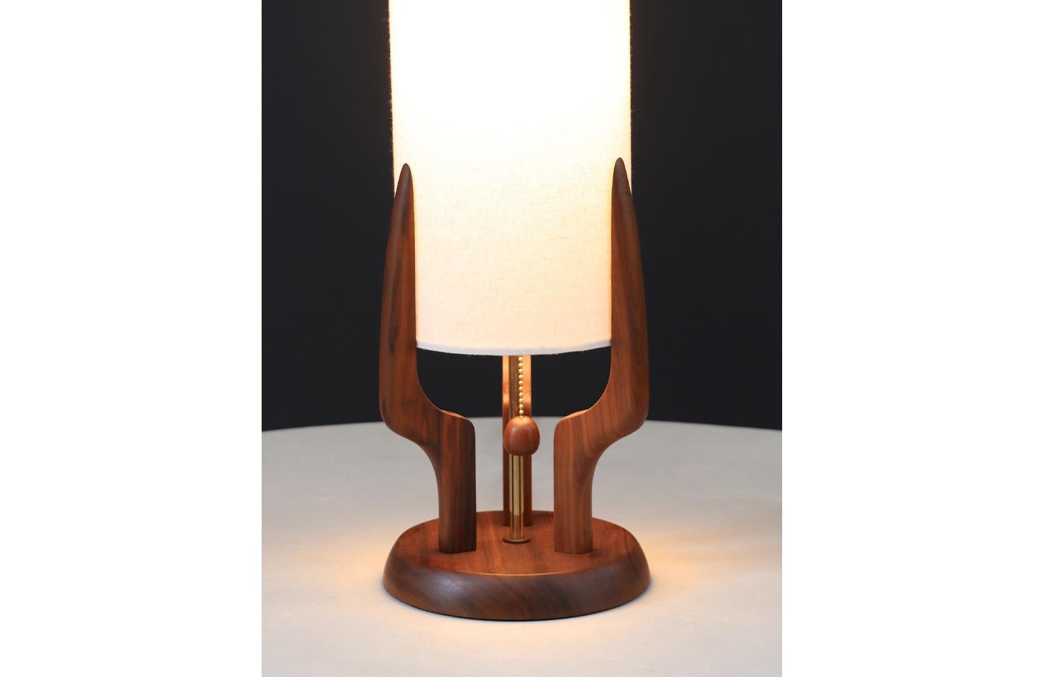 Mid-Century Modern Expertly Restored - David Shreve Sculpted Walnut Table Lamps for V.H. Woolums