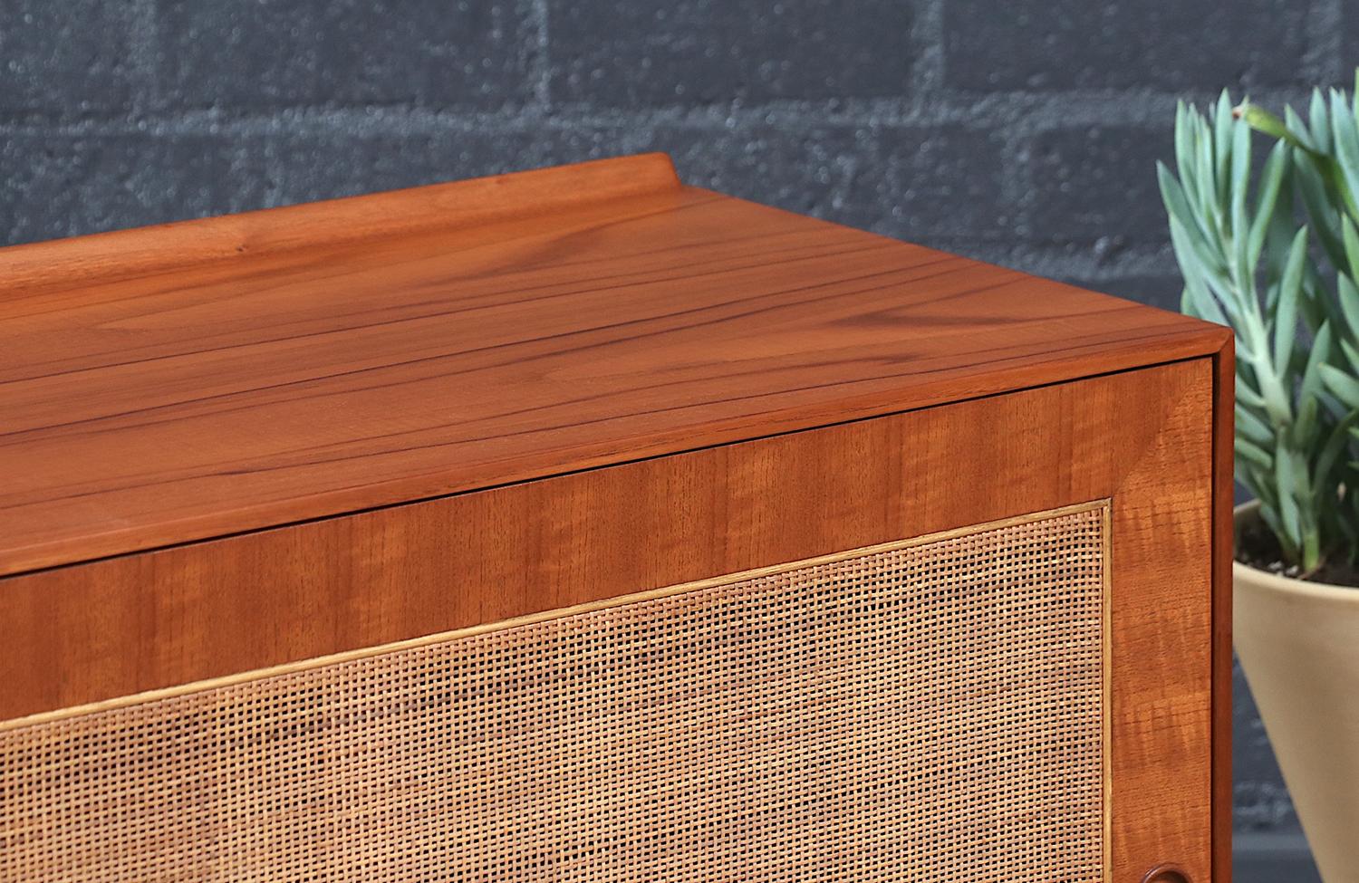 Expertly Restored - Finn Juhl Teak & Walnut Credenza with Cane Front Doors 4