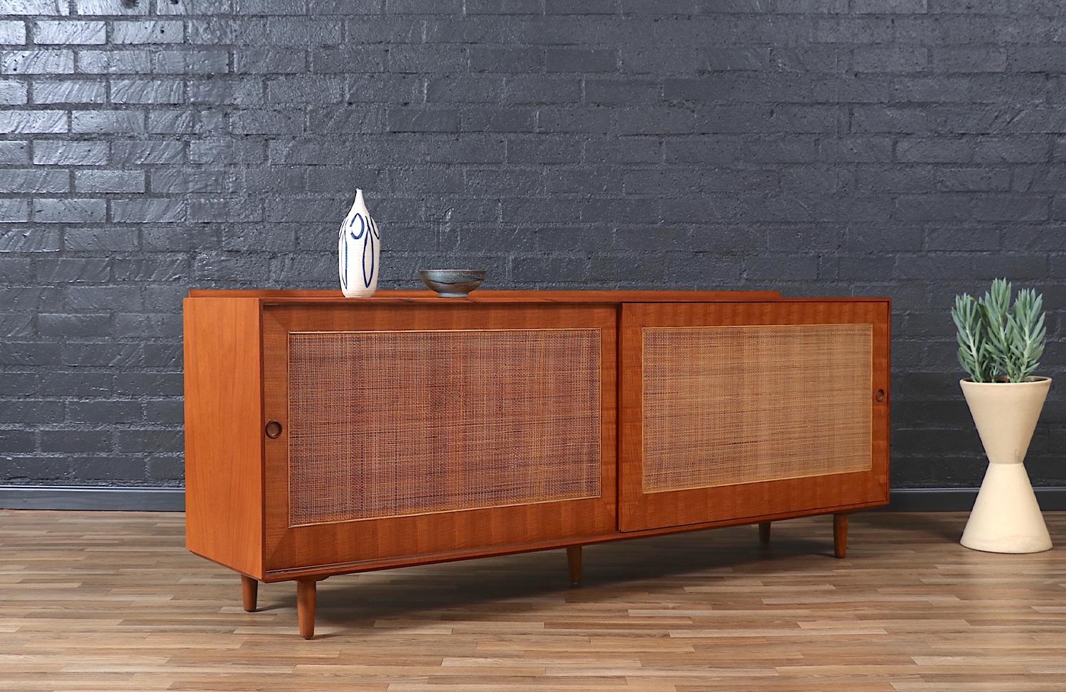 Expertly Restored - Finn Juhl Teak & Walnut Credenza with Cane Front Doors In Excellent Condition In Los Angeles, CA
