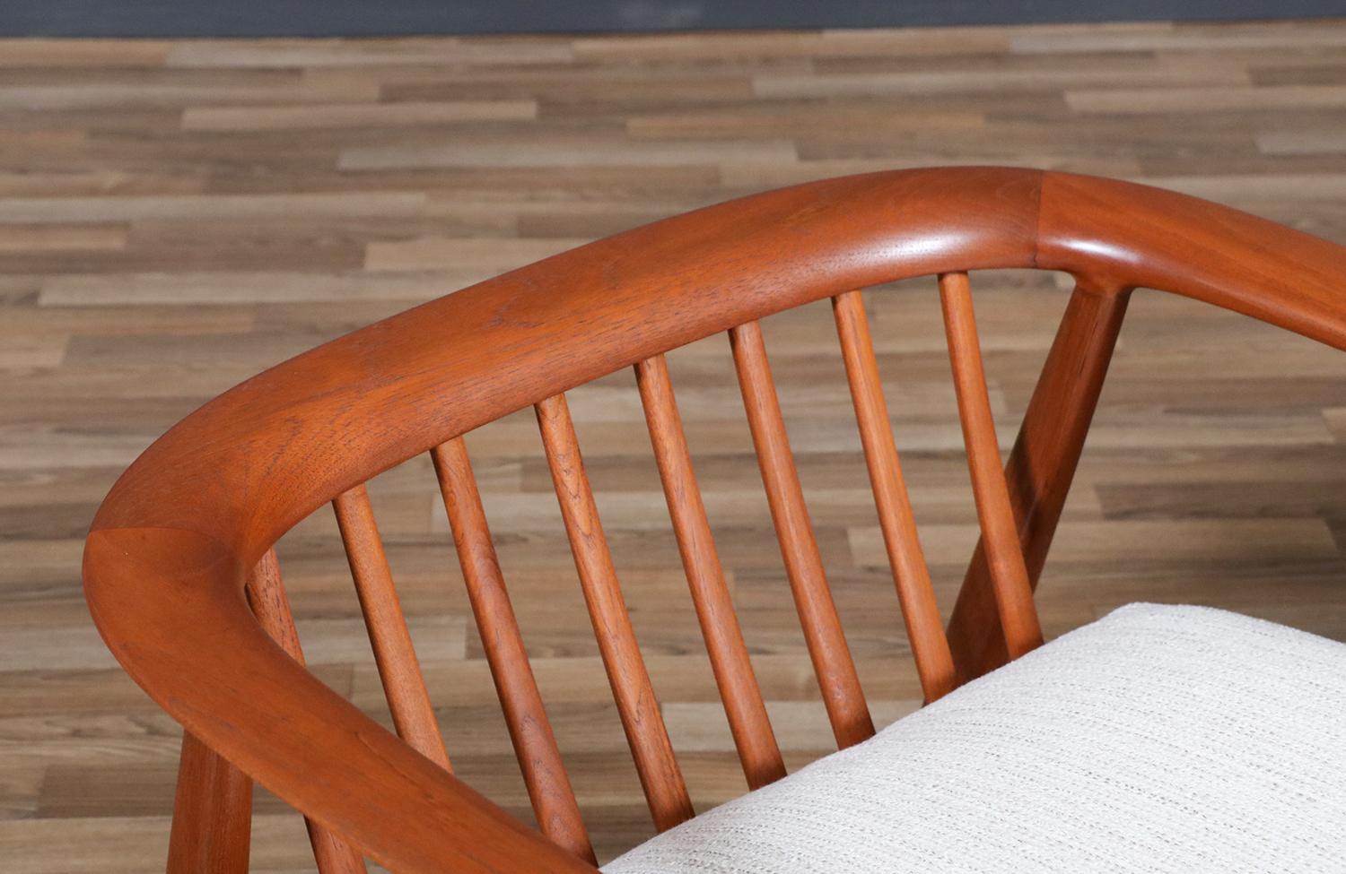 Fachmännisch restauriert - Folke Ohlsson Model 72-C Teak Lounge Chairs für Dux im Angebot 3