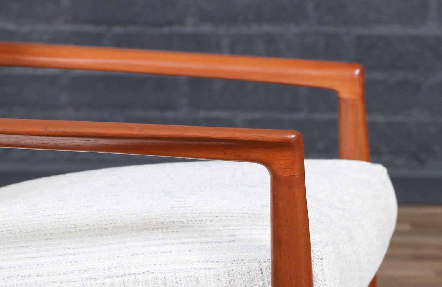 Fachmännisch restauriert - Folke Ohlsson Model 72-C Teak Lounge Chairs für Dux im Angebot 5