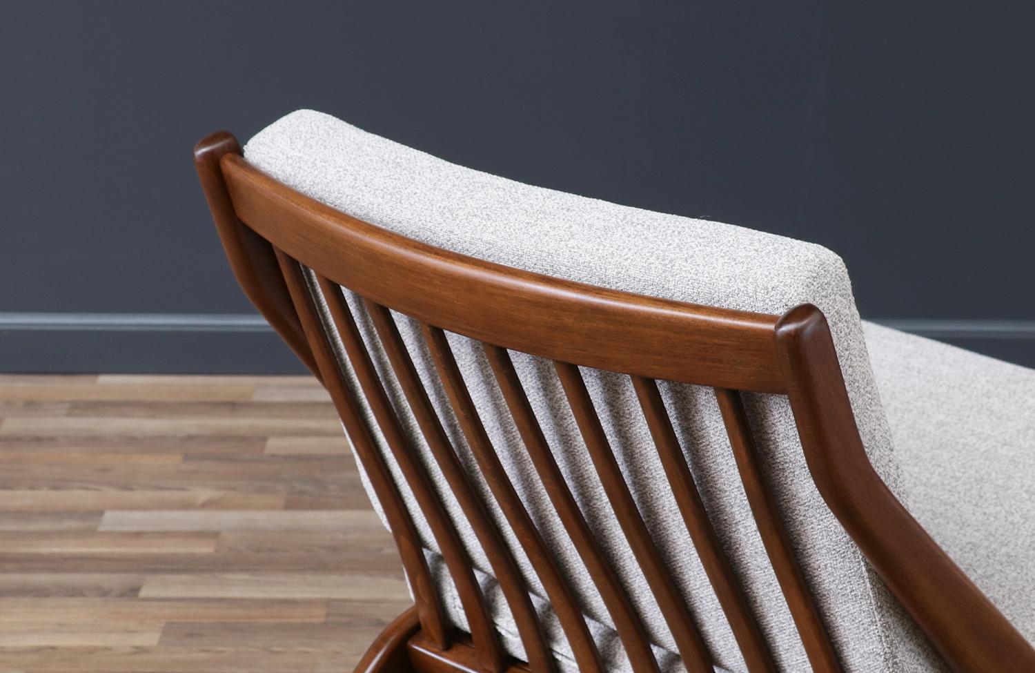 Suédois Sculpturale chaise longue Scissor de Folke Ohlsson pour Dux restaurée de manière experte  en vente