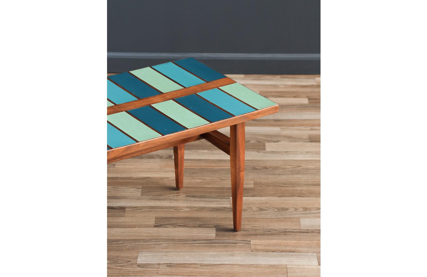 Expertly Restored - Frank Rohloff Multi-Blue Color Top Coffee Table For Sale 3